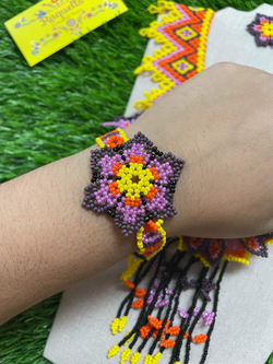Image of Handmade Floral Beaded Jewelry Set