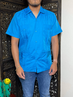 Image of Men's Authentic Guayaberas Solid Color