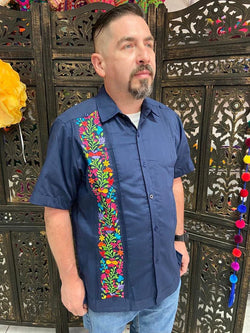 Image of Formal Guayabera Yucateca - Floral Embroidered