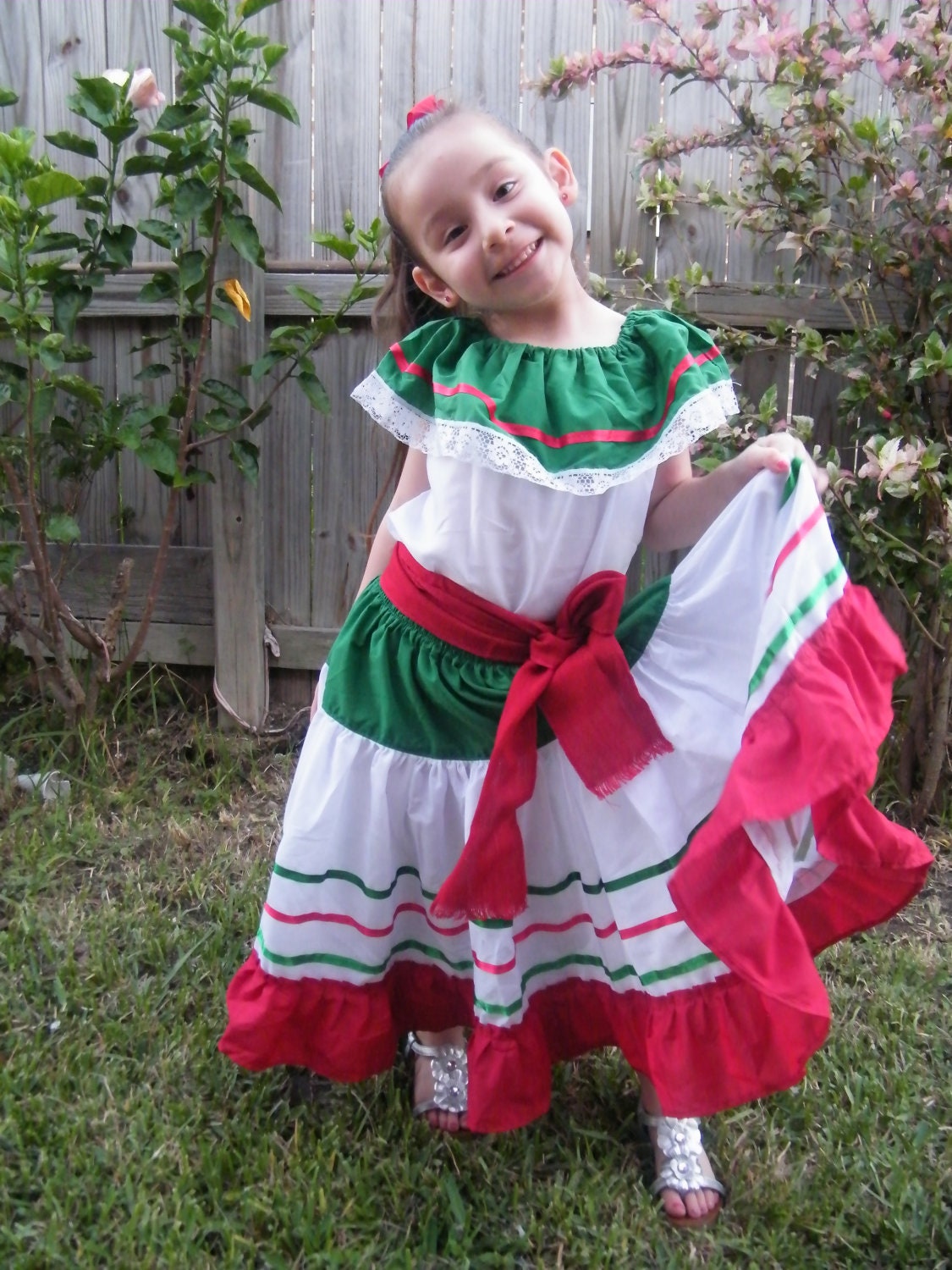Image of 3 Piece Tri-Color Dance / Folk Outfit