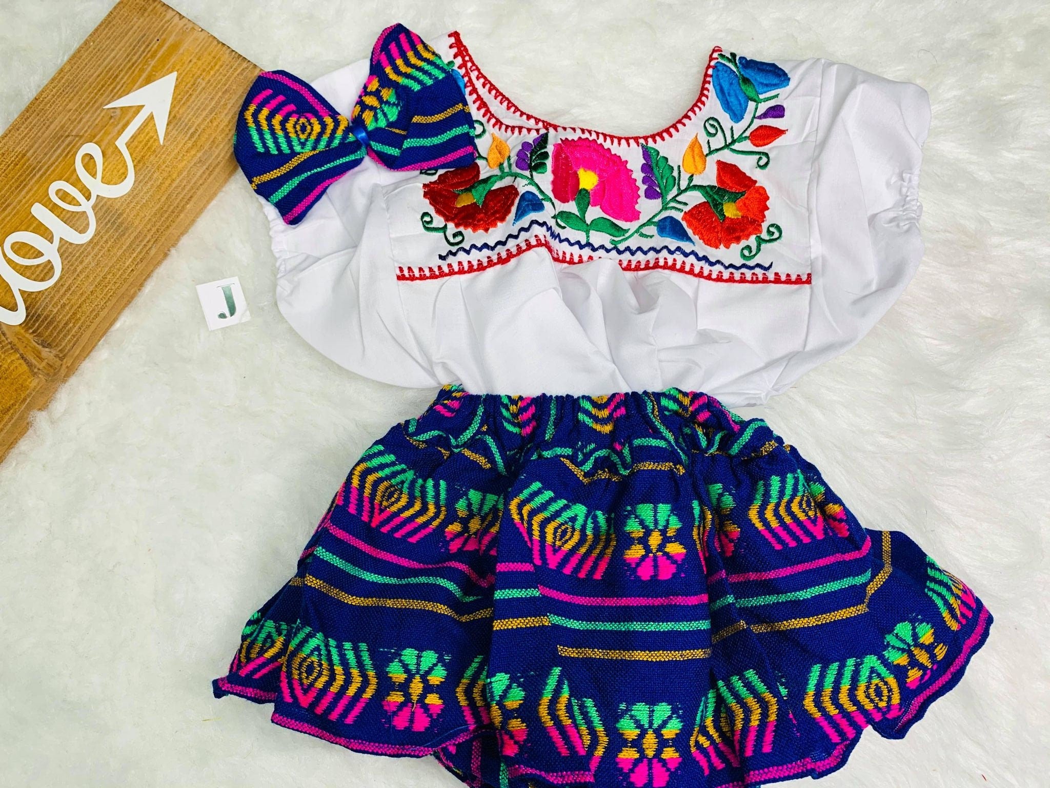 Image of 4T - Baby Sarape Bloomers, 3 piece Outfit w/Hairbow, blouse is included