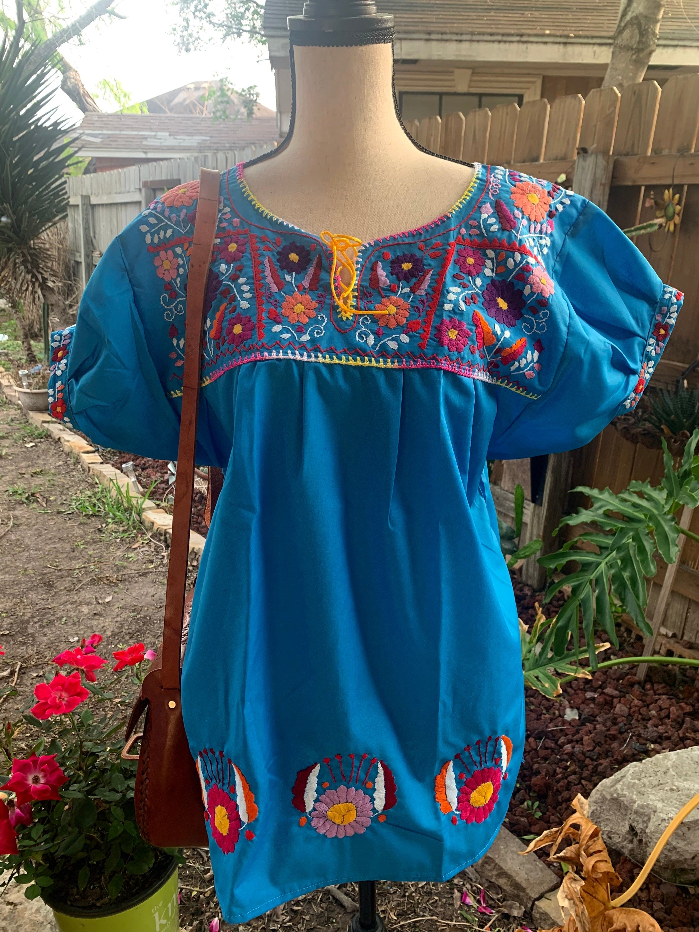 Image of Mexican Floral Embroidered Thigh Length Blouse - Handmade Artisanal Blouse