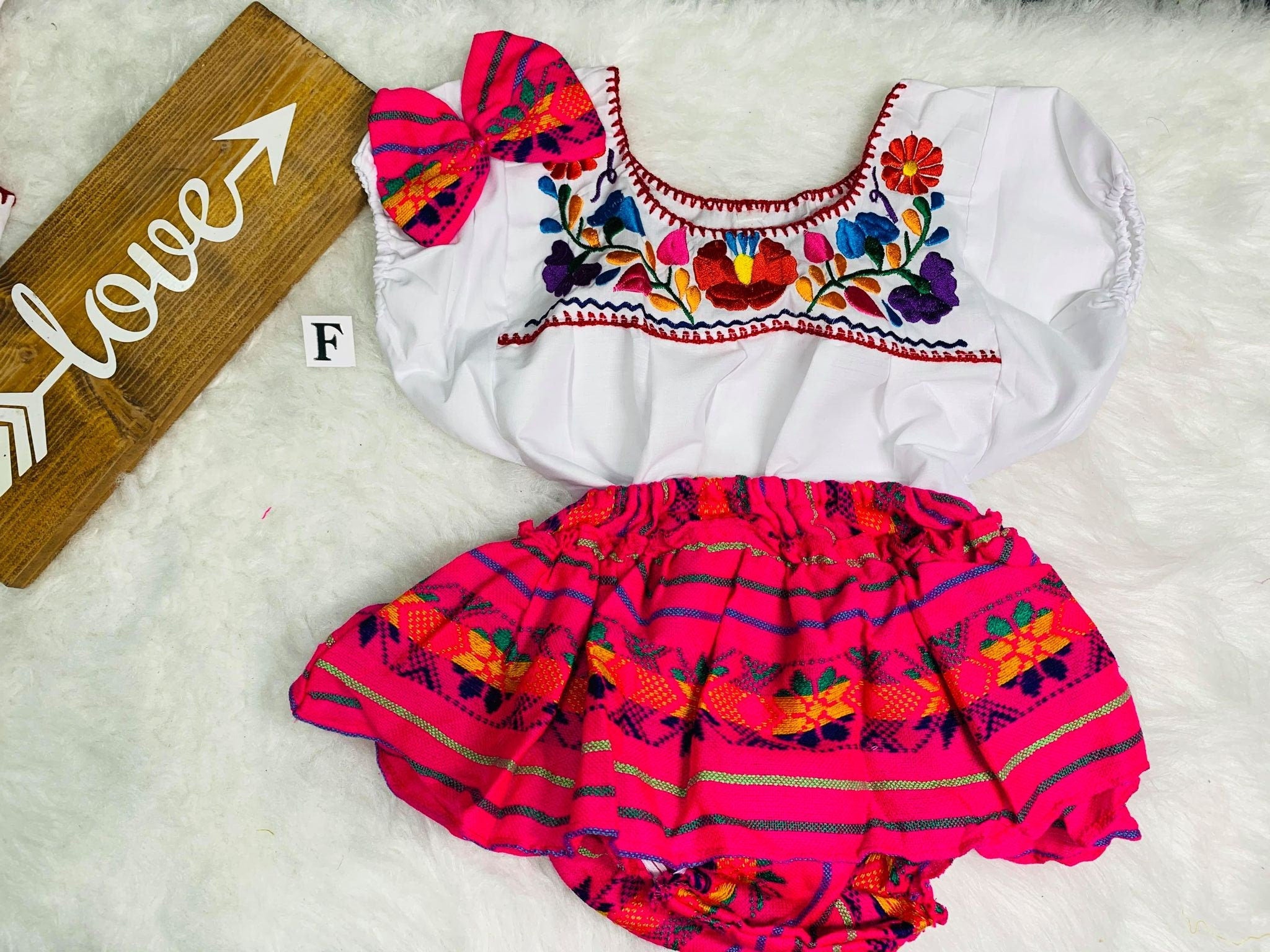 Image of 4T - Baby Sarape Bloomers, 3 piece Outfit w/Hairbow, blouse is included