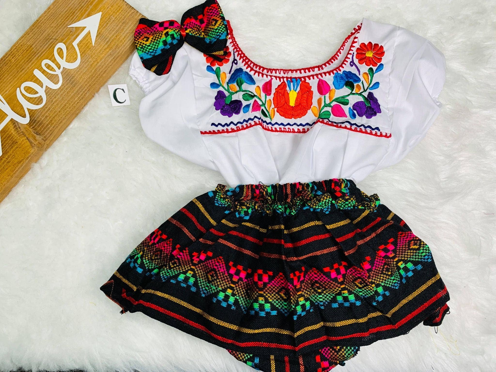 Image of 4T - Baby Sarape Bloomers, 3 piece Outfit w/Hairbow, blouse is included