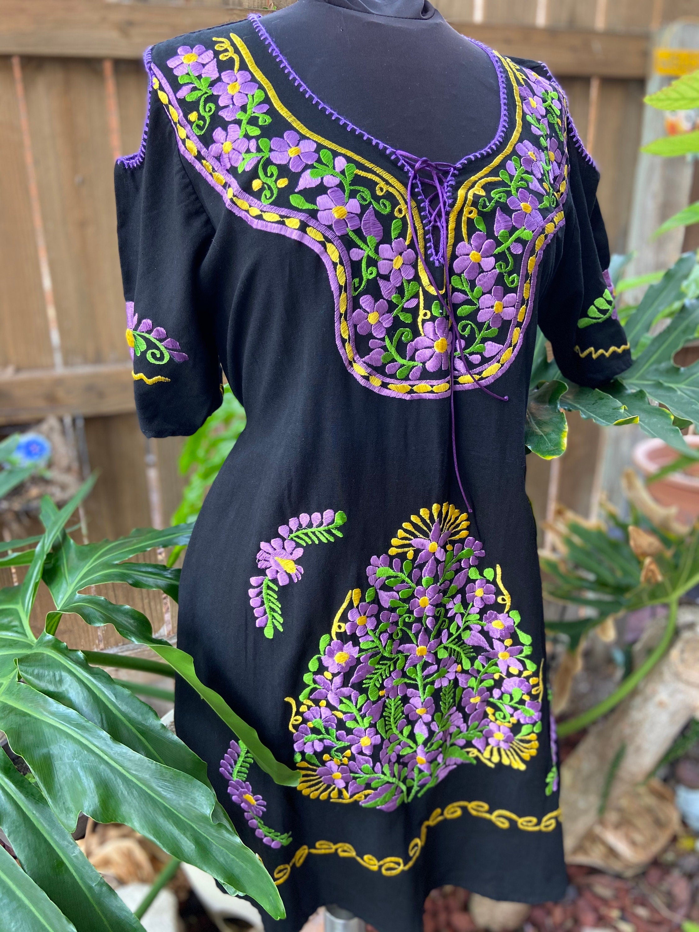 Image of Authentic, Mexican Dress, Very nice and Gorgeous Embroidered Dress in Small size