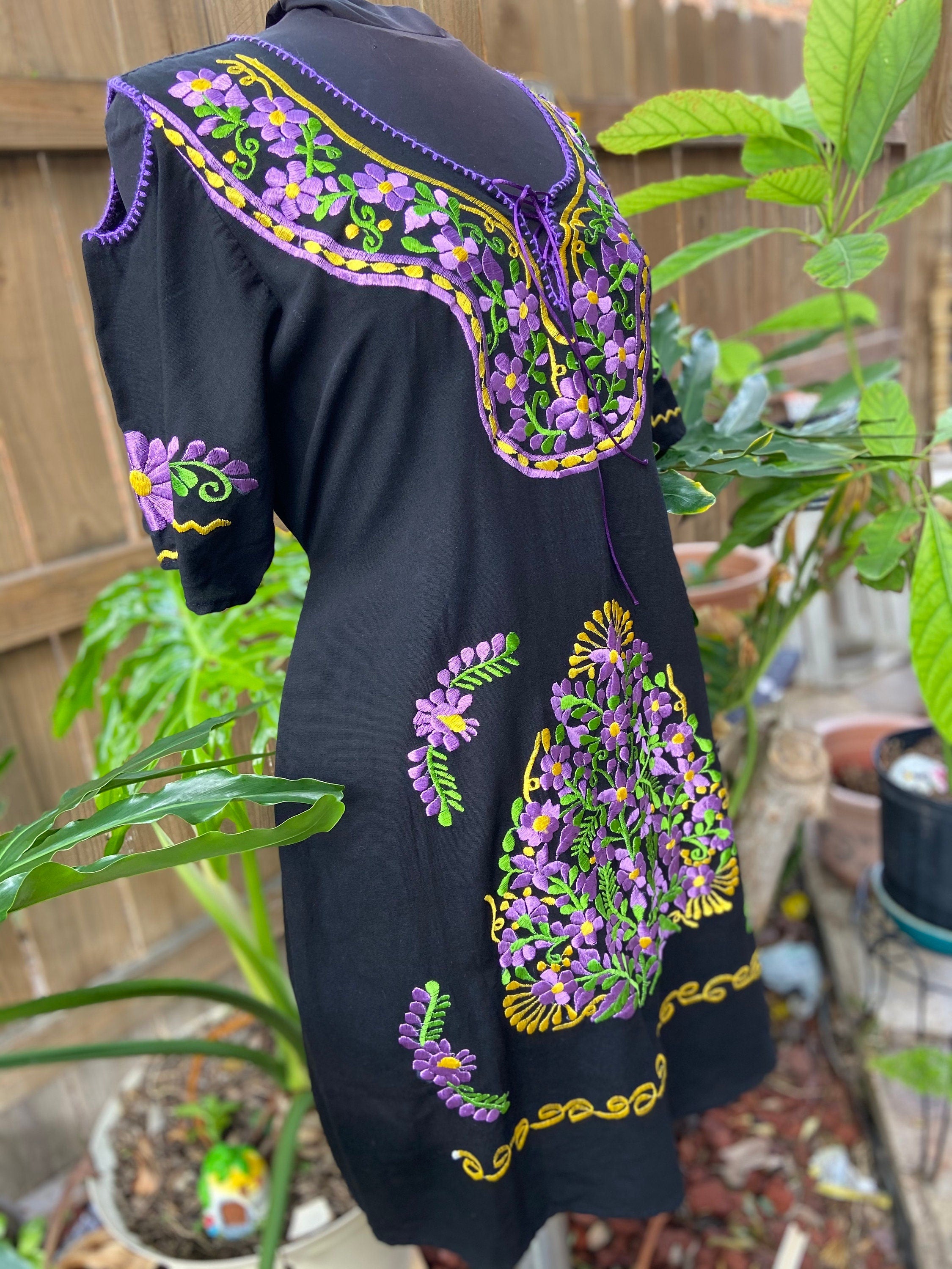 Image of Authentic, Mexican Dress, Very nice and Gorgeous Embroidered Dress in Small size