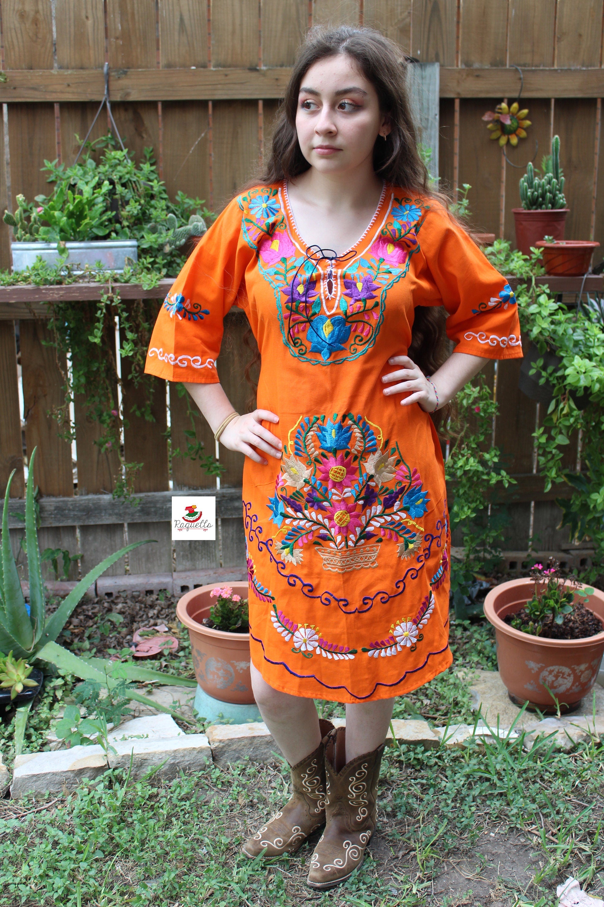 Image of Beautiful Mexican Embroidered Dress - Size Medium - Authentic Style