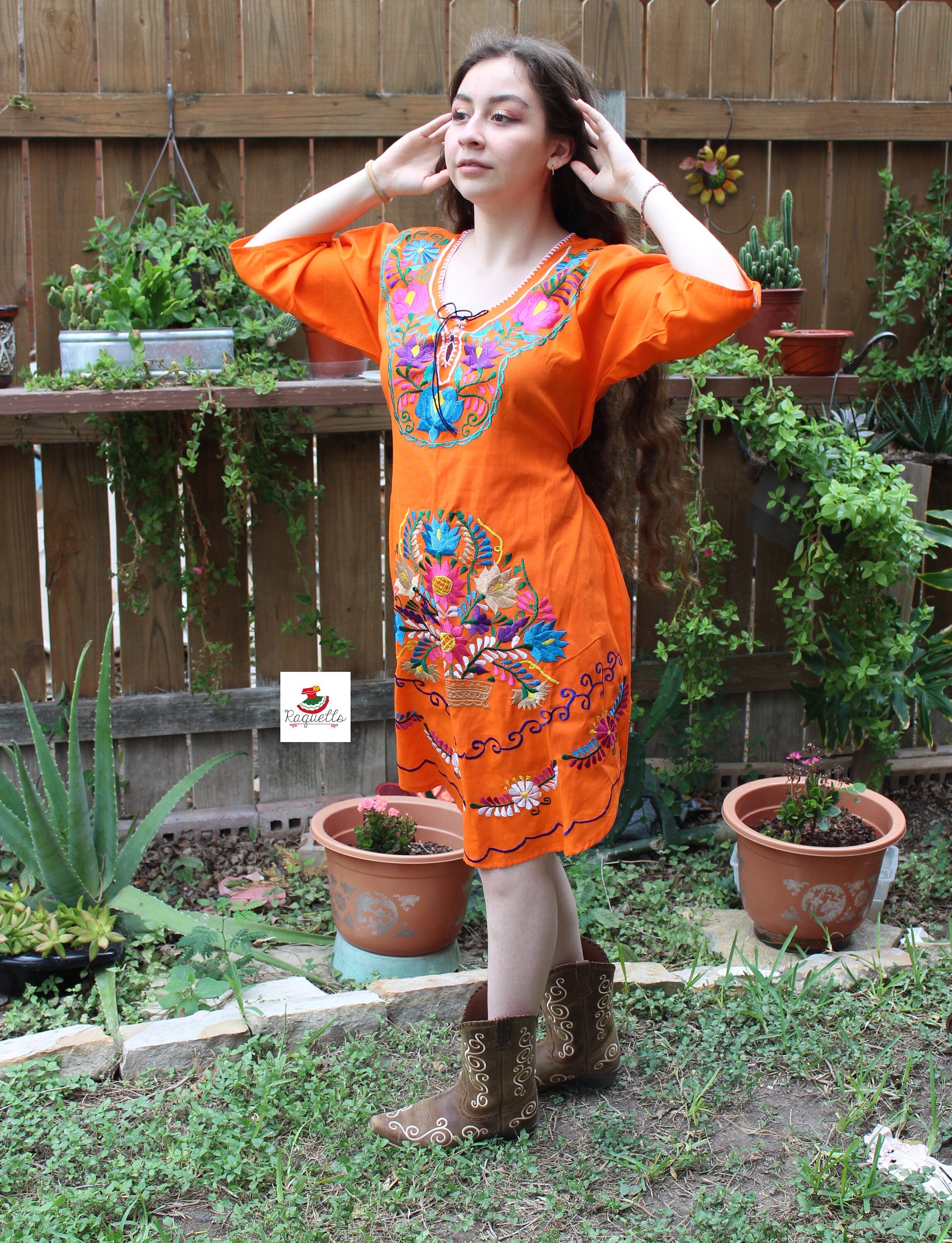 Image of Beautiful Mexican Embroidered Dress - Size Medium - Authentic Style