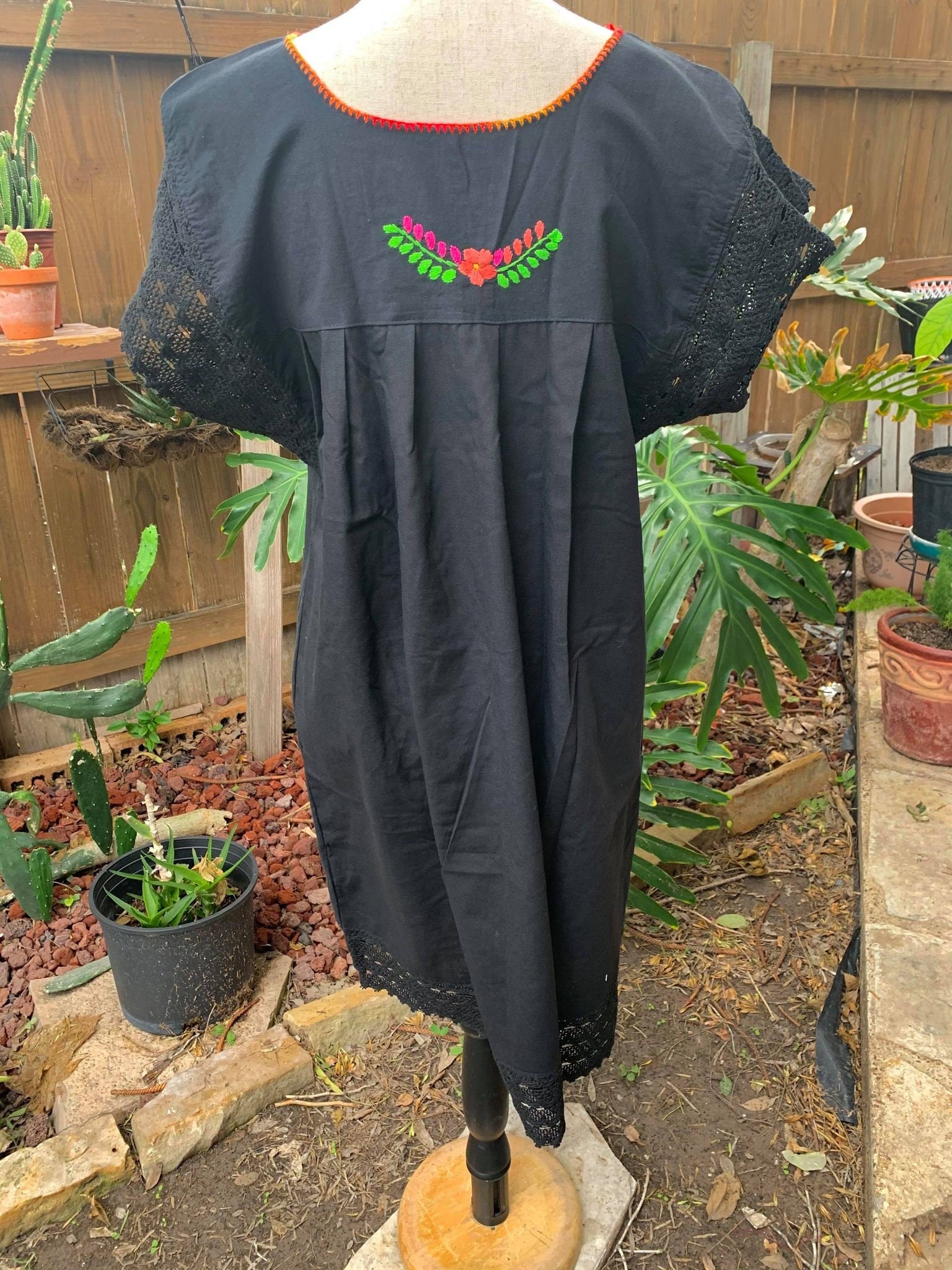 Image of Puebla, Mexican Hand Embroidered Dress - Traditional Dress in MEDIUM size