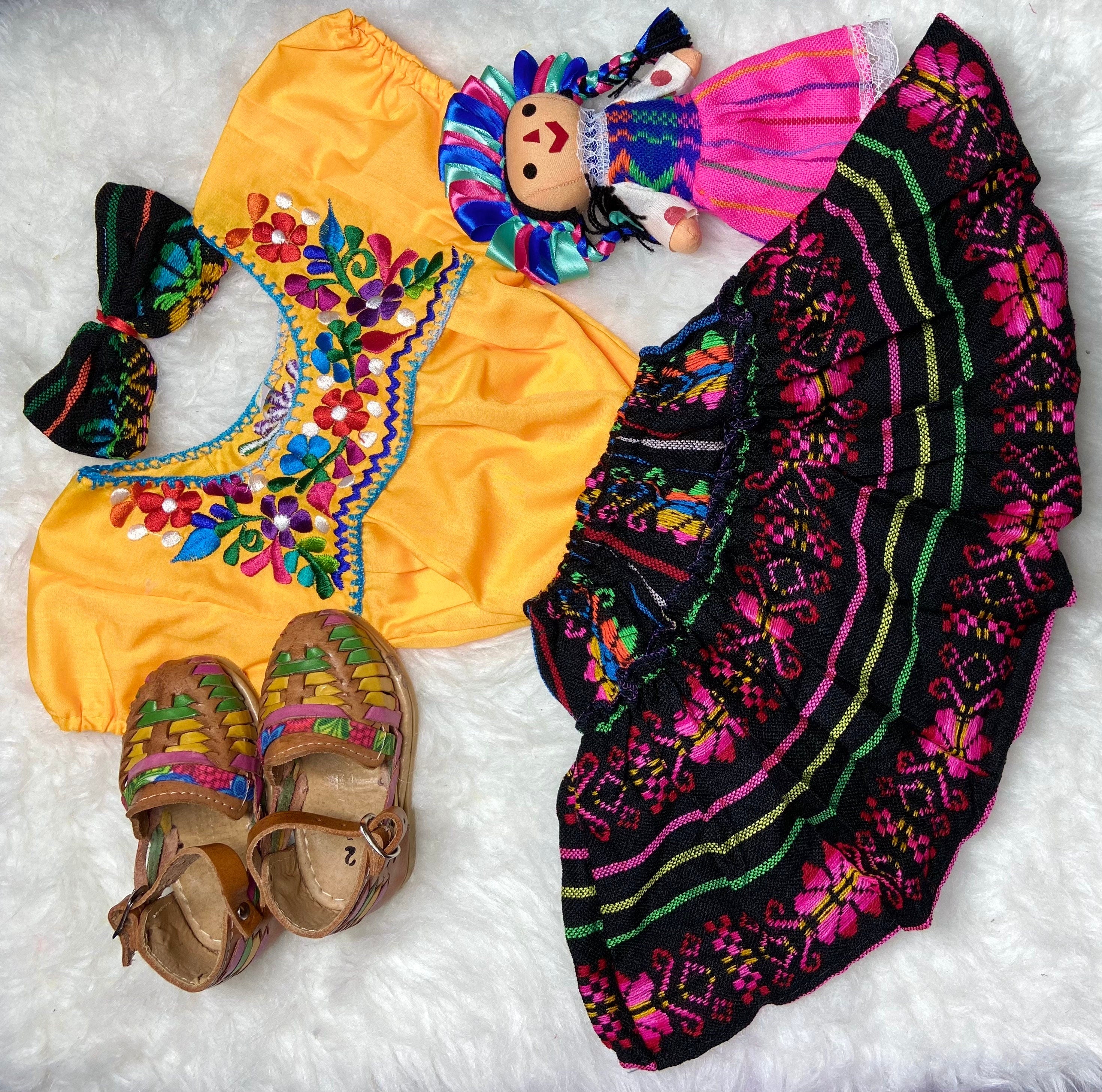 Image of 6-9 Months Baby Sarape Bloomers Sarape 3 piece Outfit w/Hairbow and Blouse is included