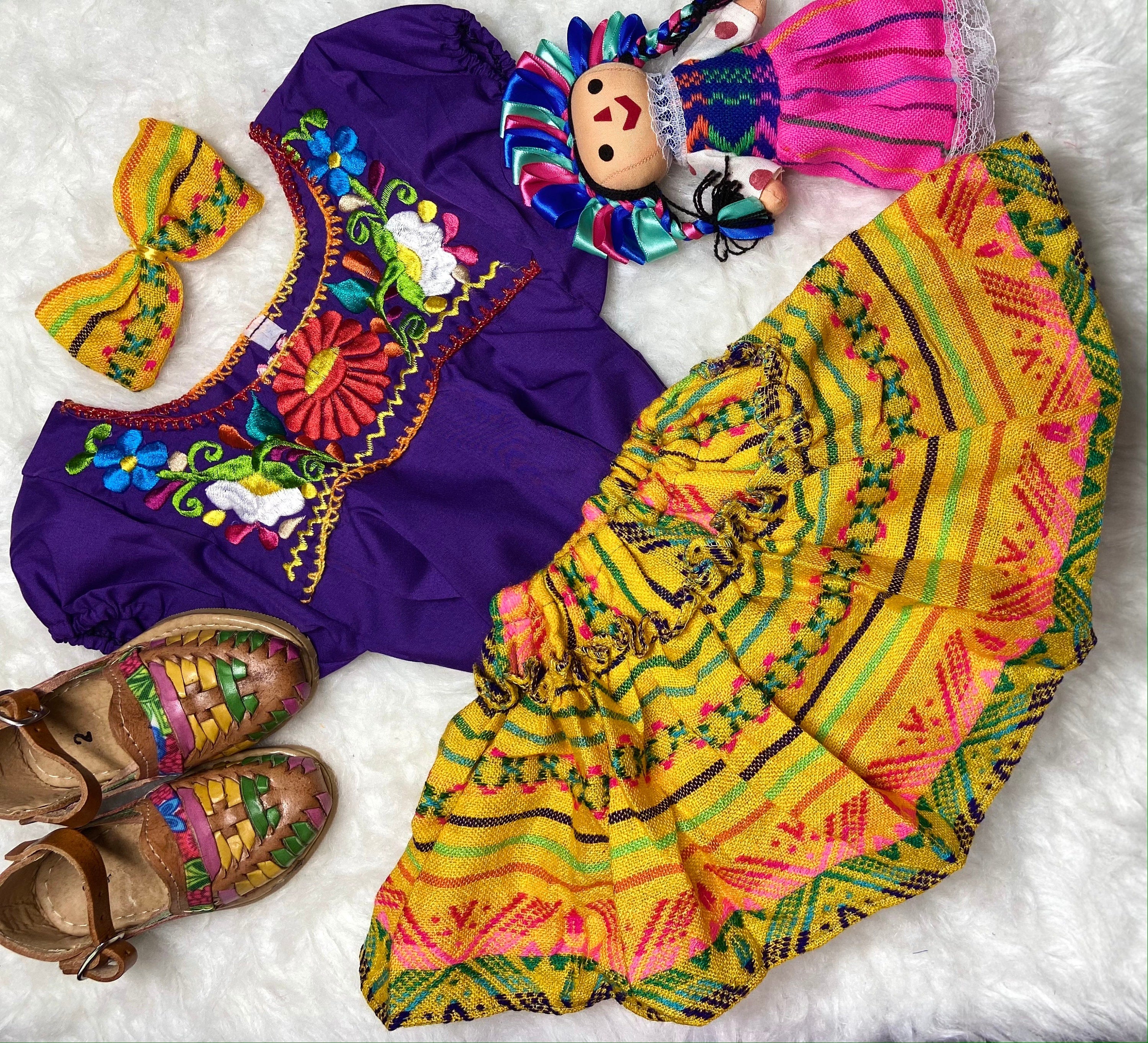 Image of 6-9 Months Baby Sarape Bloomers Sarape 3 piece Outfit w/Hairbow and Blouse is included