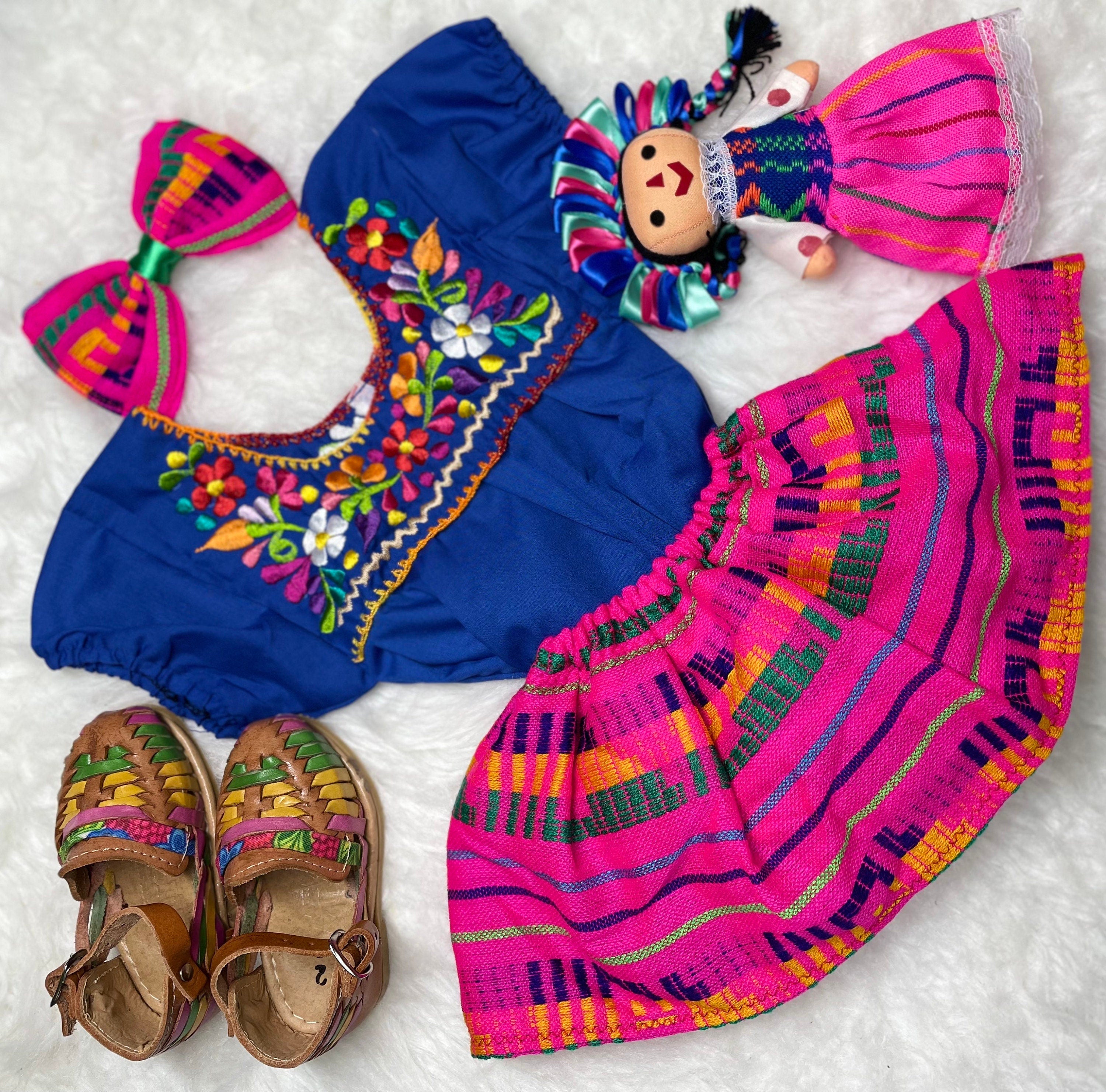 Image of 12 Months Baby Sarape Bloomers Sarape 3 piece Outfit w/Hairbow and Blouse is included