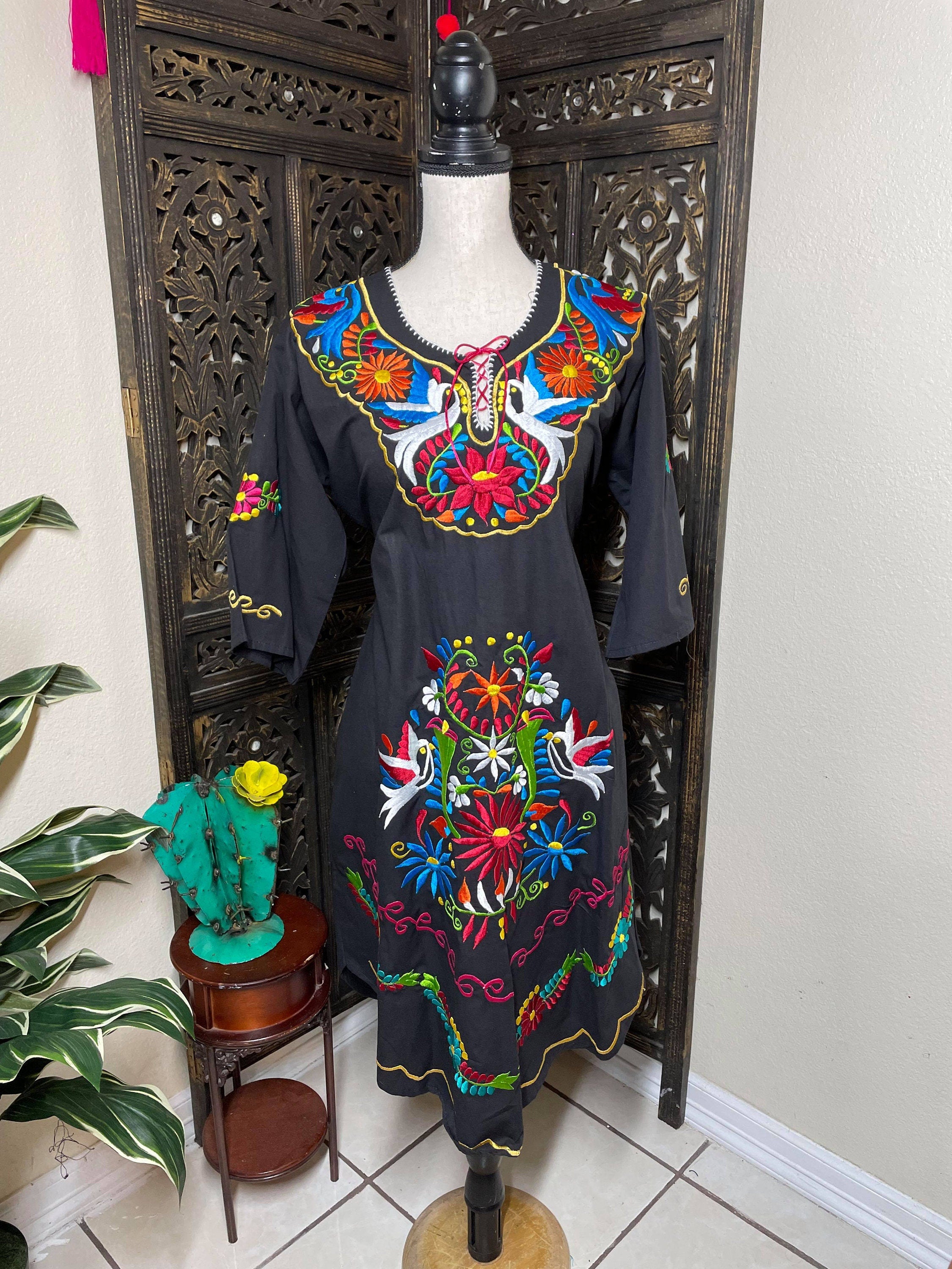 Gorgeous Hand Embroidered Dress - Mexican Embroidered Dress - Floral Designs - LARGE