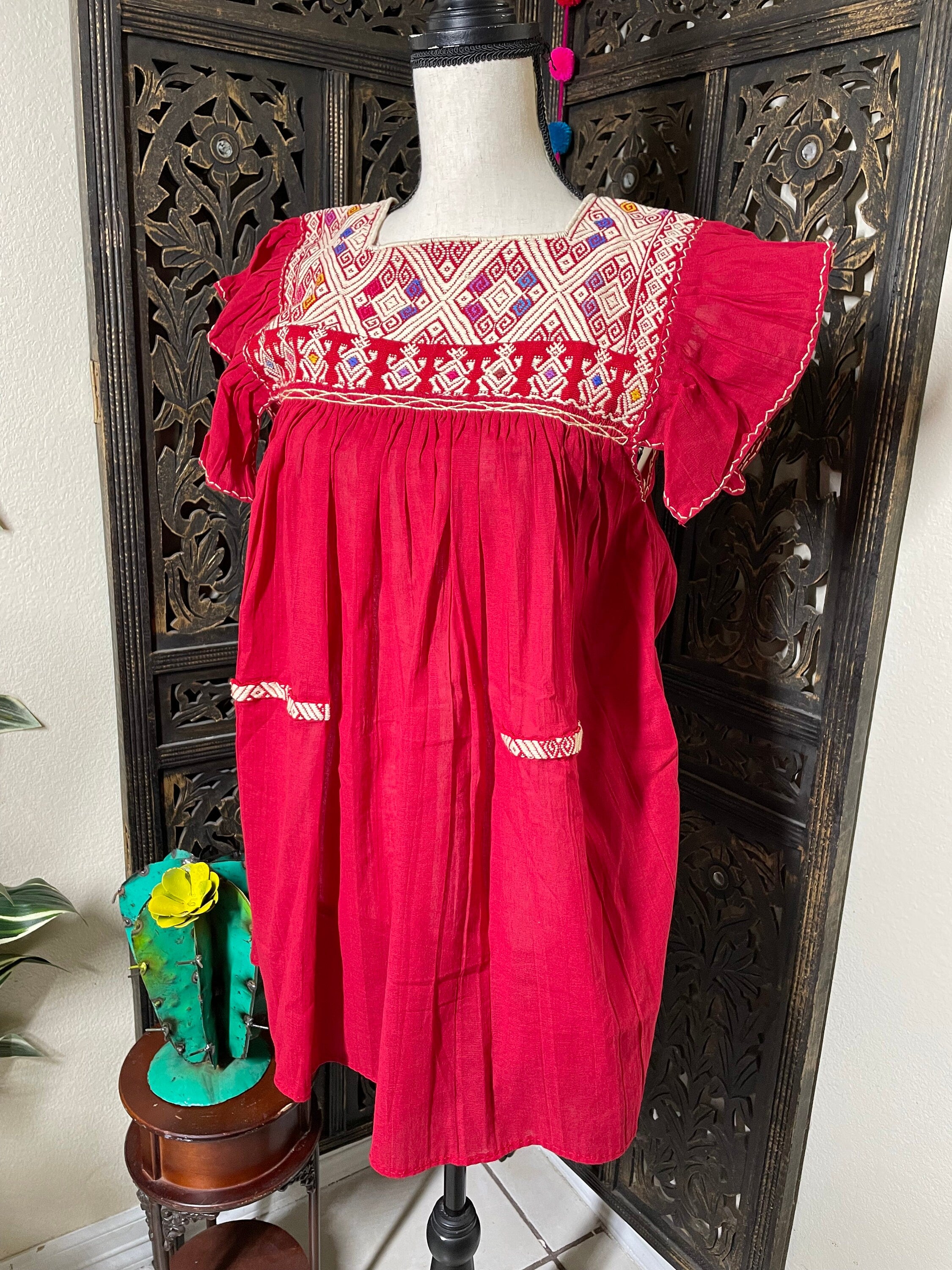 Image of Precious Embroidered Blouse made in Puebla, Mexico - Hand Embroidered Beautiful Blouse