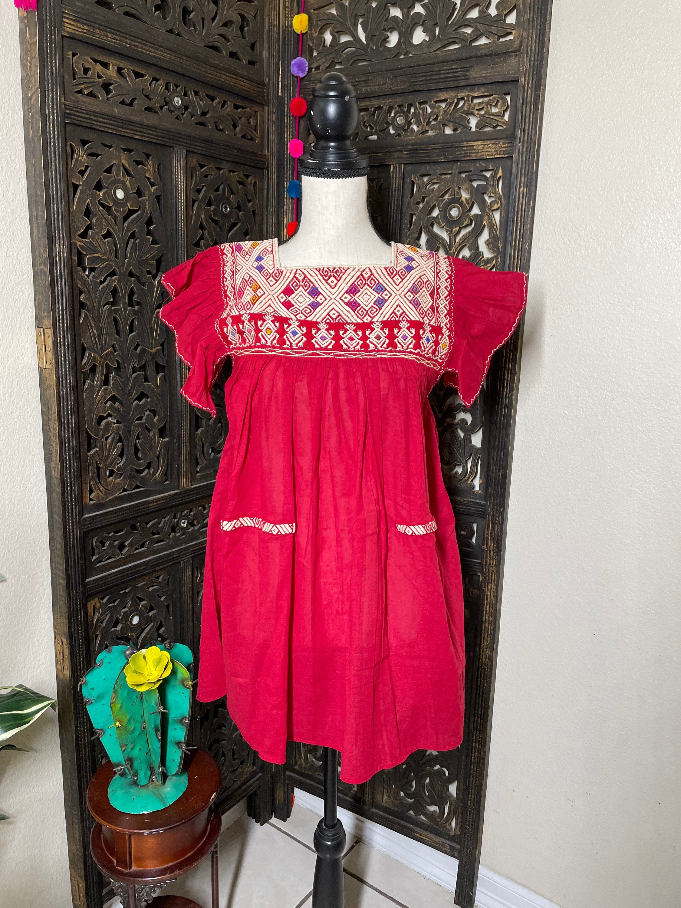 Image of Precious Embroidered Blouse made in Puebla, Mexico - Hand Embroidered Beautiful Blouse