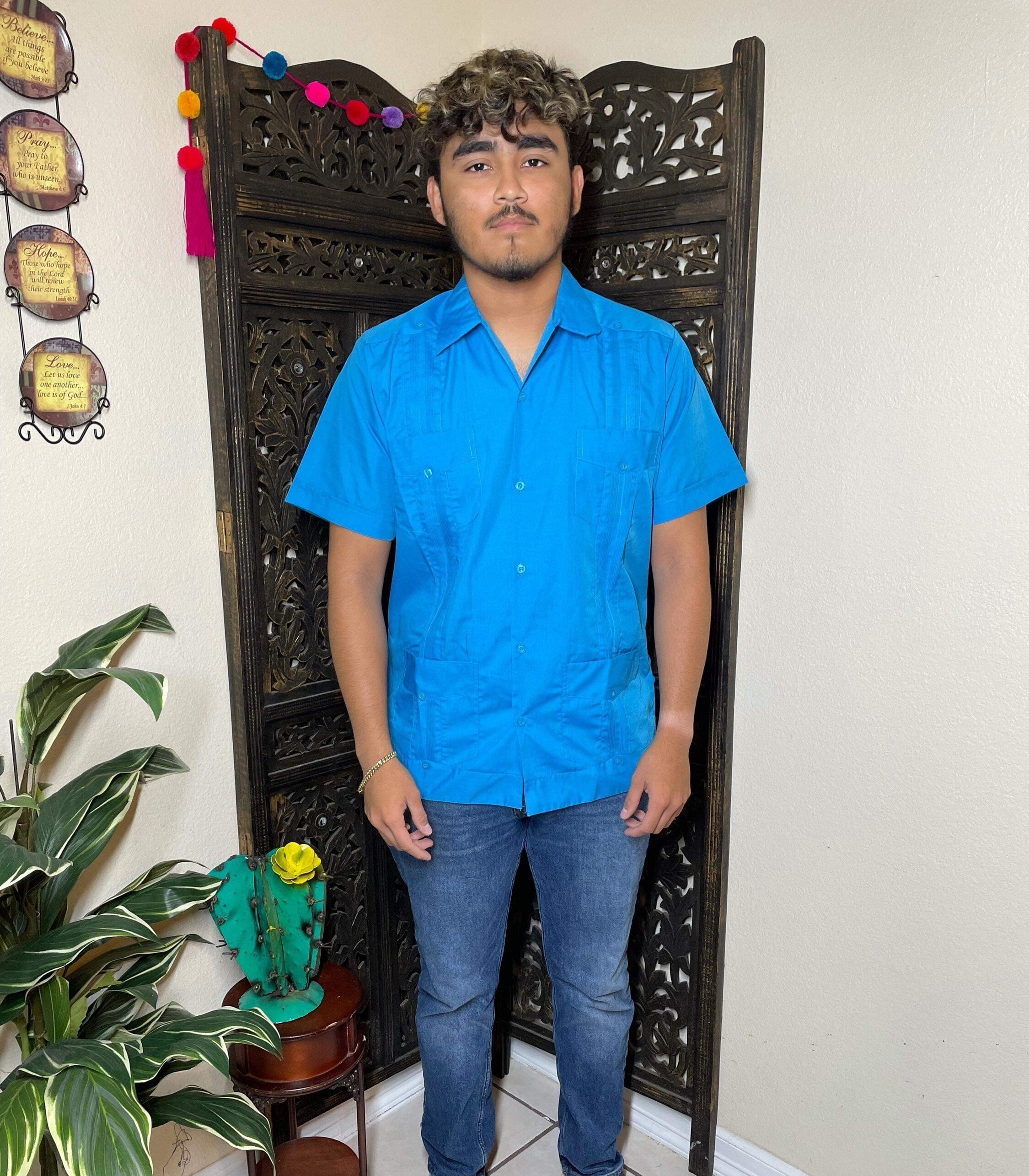 Image of Authentic & Traditional Men’s Guayabera - Made in Yucatán, Mexico - Made by our Mexican Partners