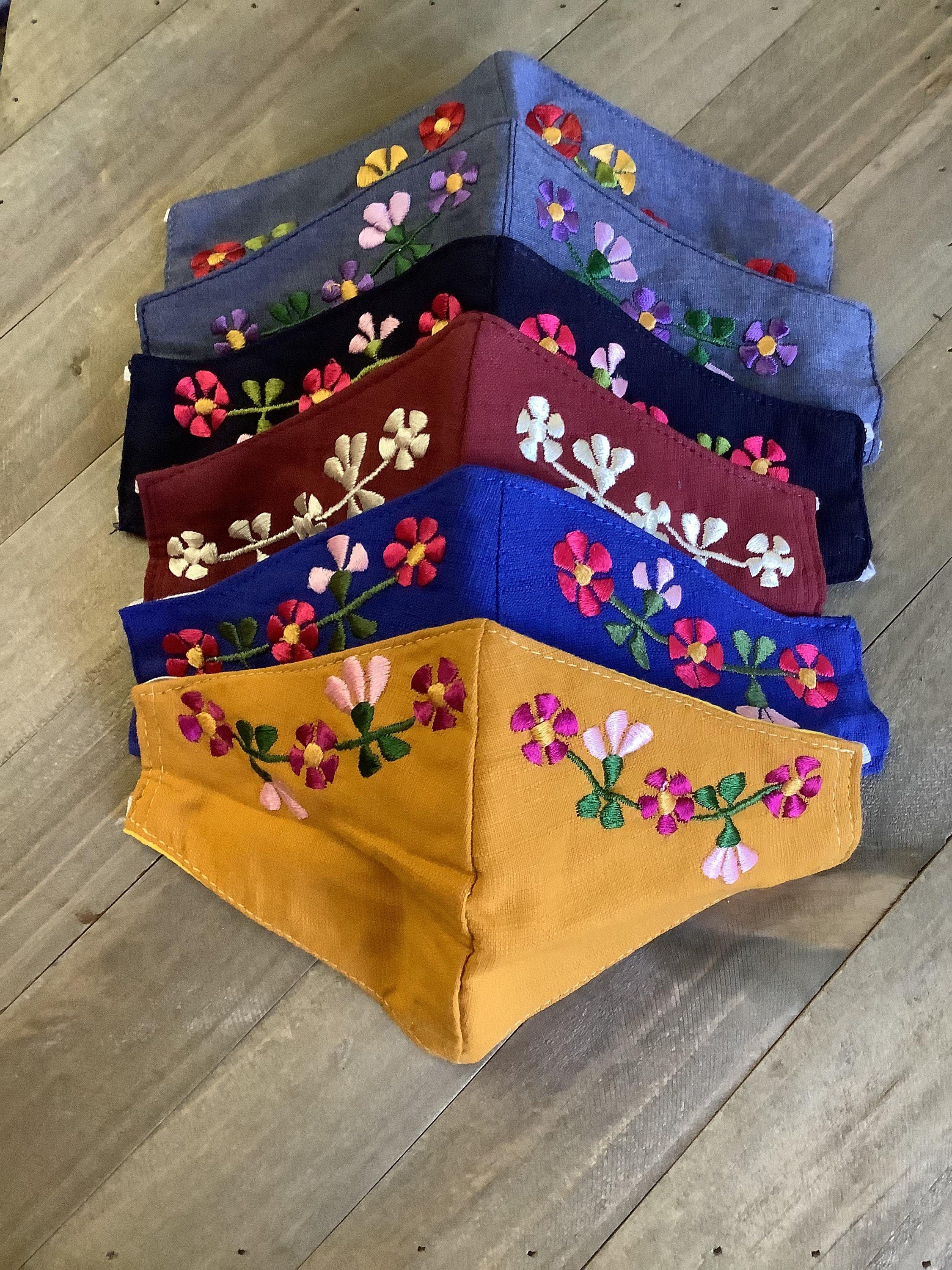 Mexican Simple Embroidered Face Mask - Handmade Artisanal Face Masks
