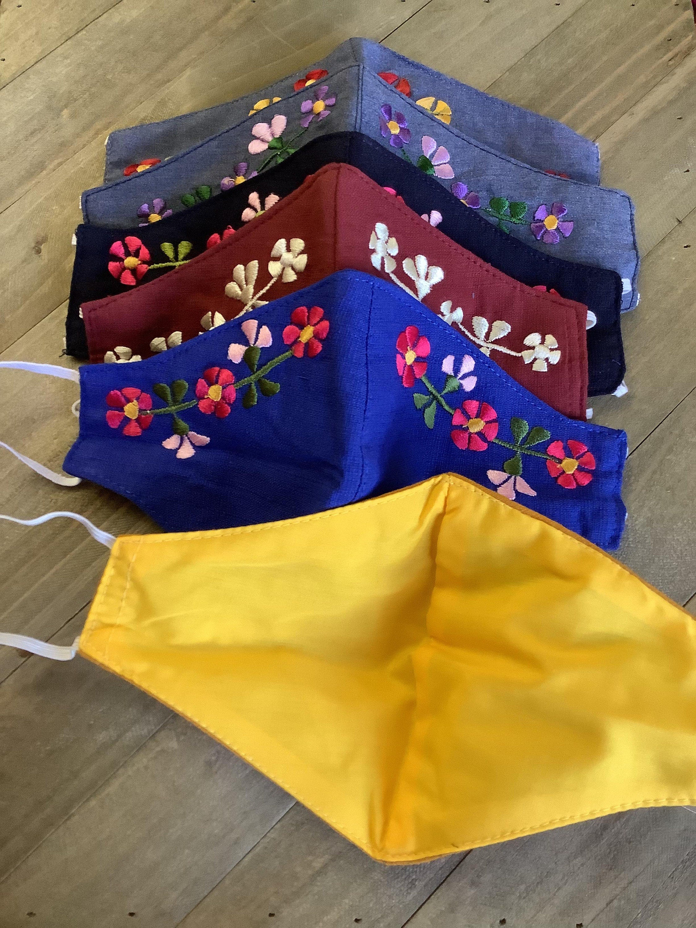 Mexican Simple Embroidered Face Mask - Handmade Artisanal Face Masks