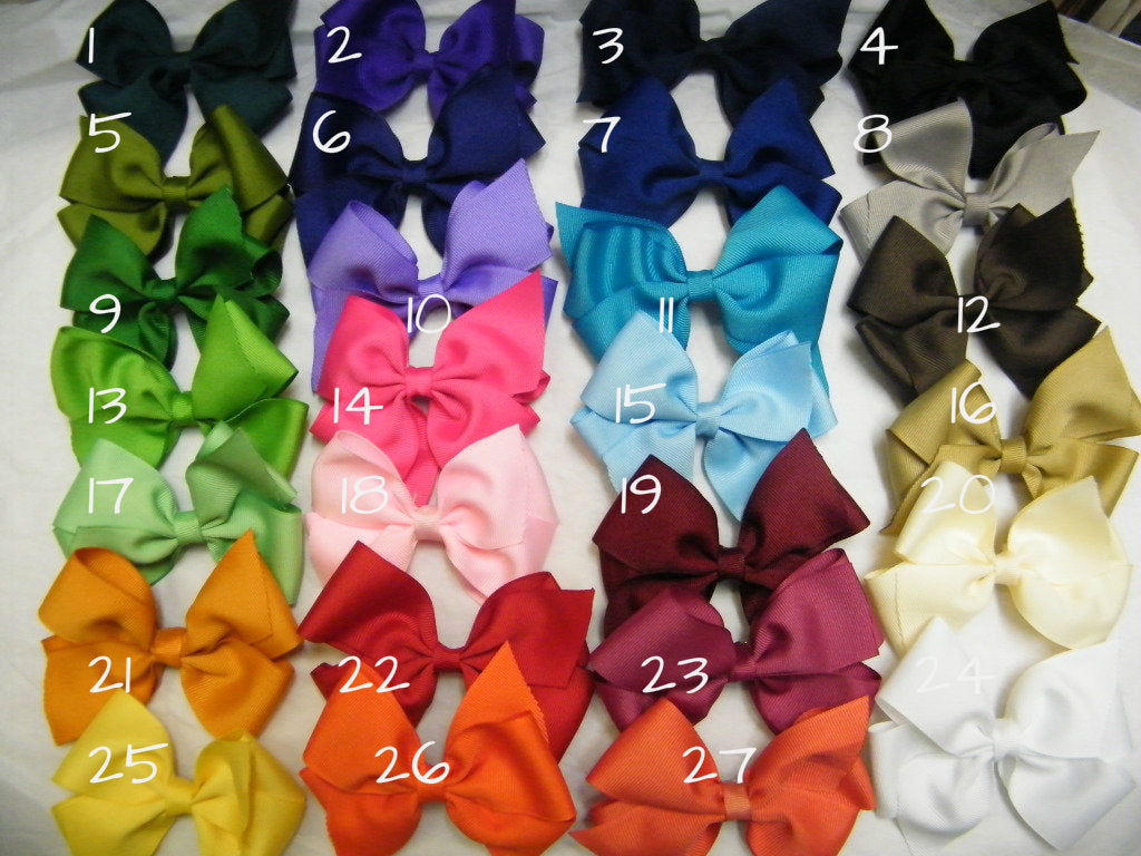 Charming Set of 18 - 4 inch Hair Bows - Adorable Accessories for all ages, Everyone can use these beautiful Hair Bows