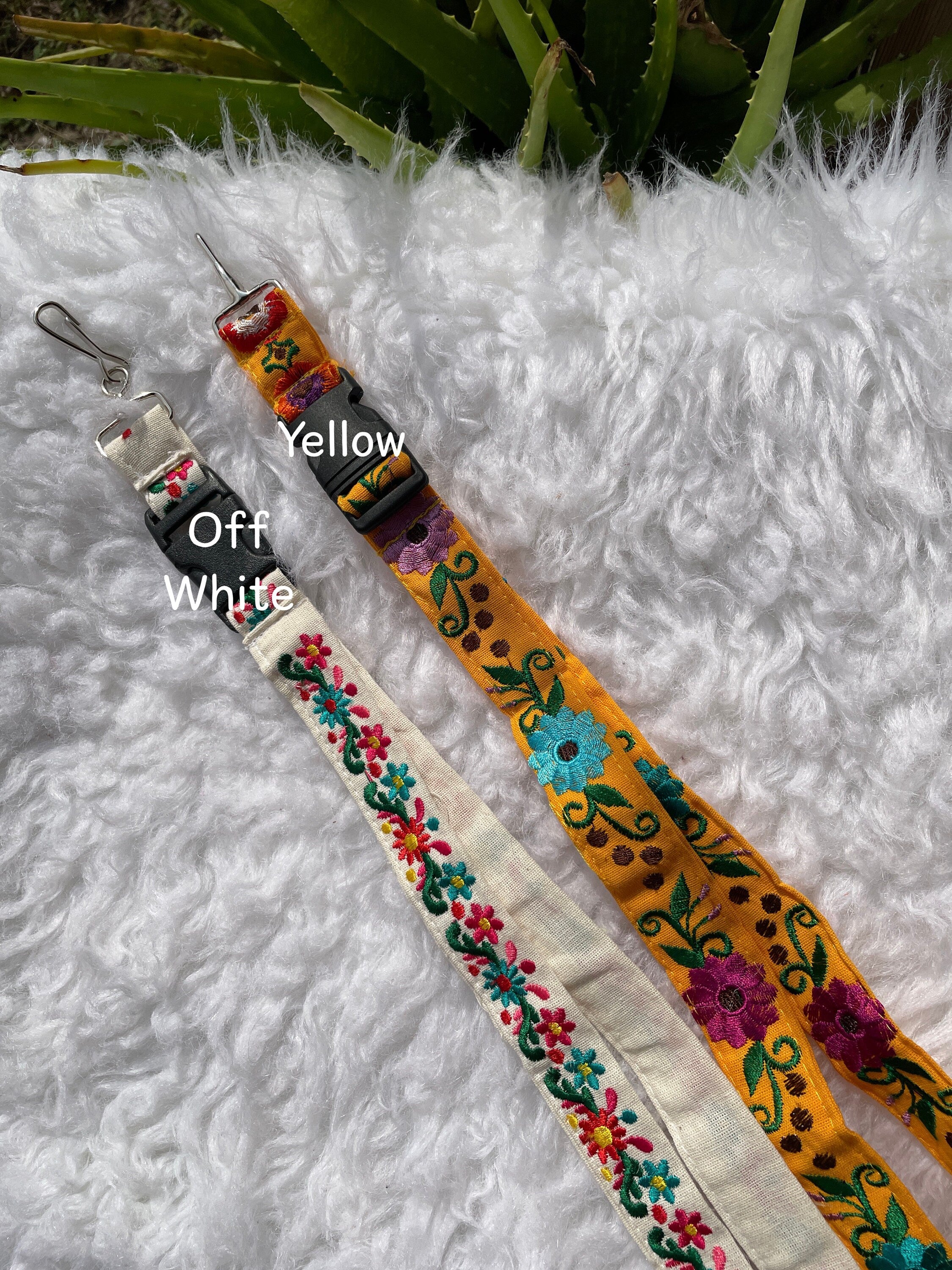 Floral Embroidered Clip Lanyard Key/ID Holder - Clip Lanyard Key/ID Holder - Artisanal made