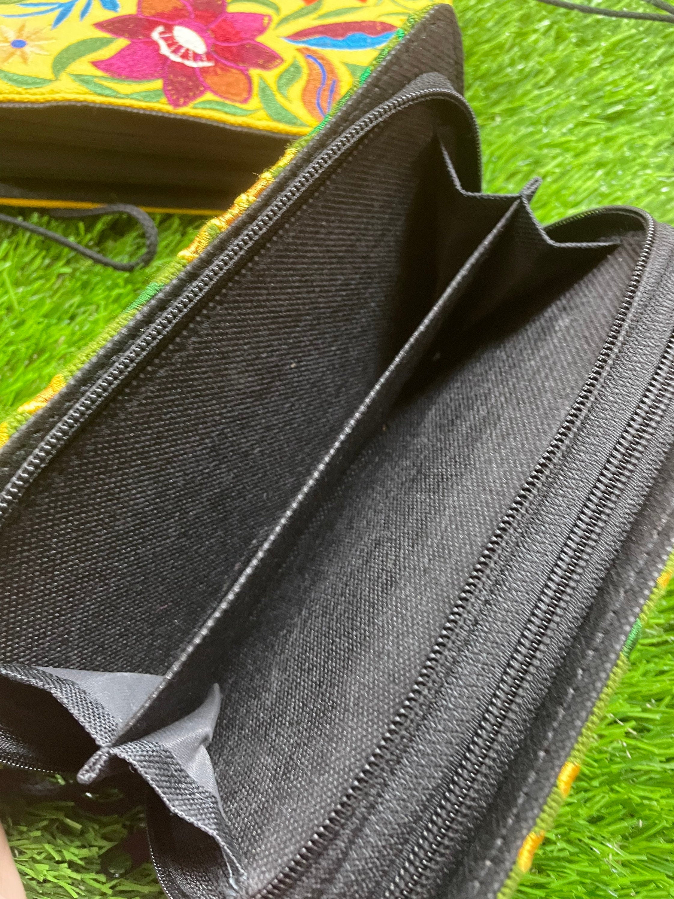 Image of Artisanal Floral Handmade Wallets - Floral Embroidery- Mexican Wallet