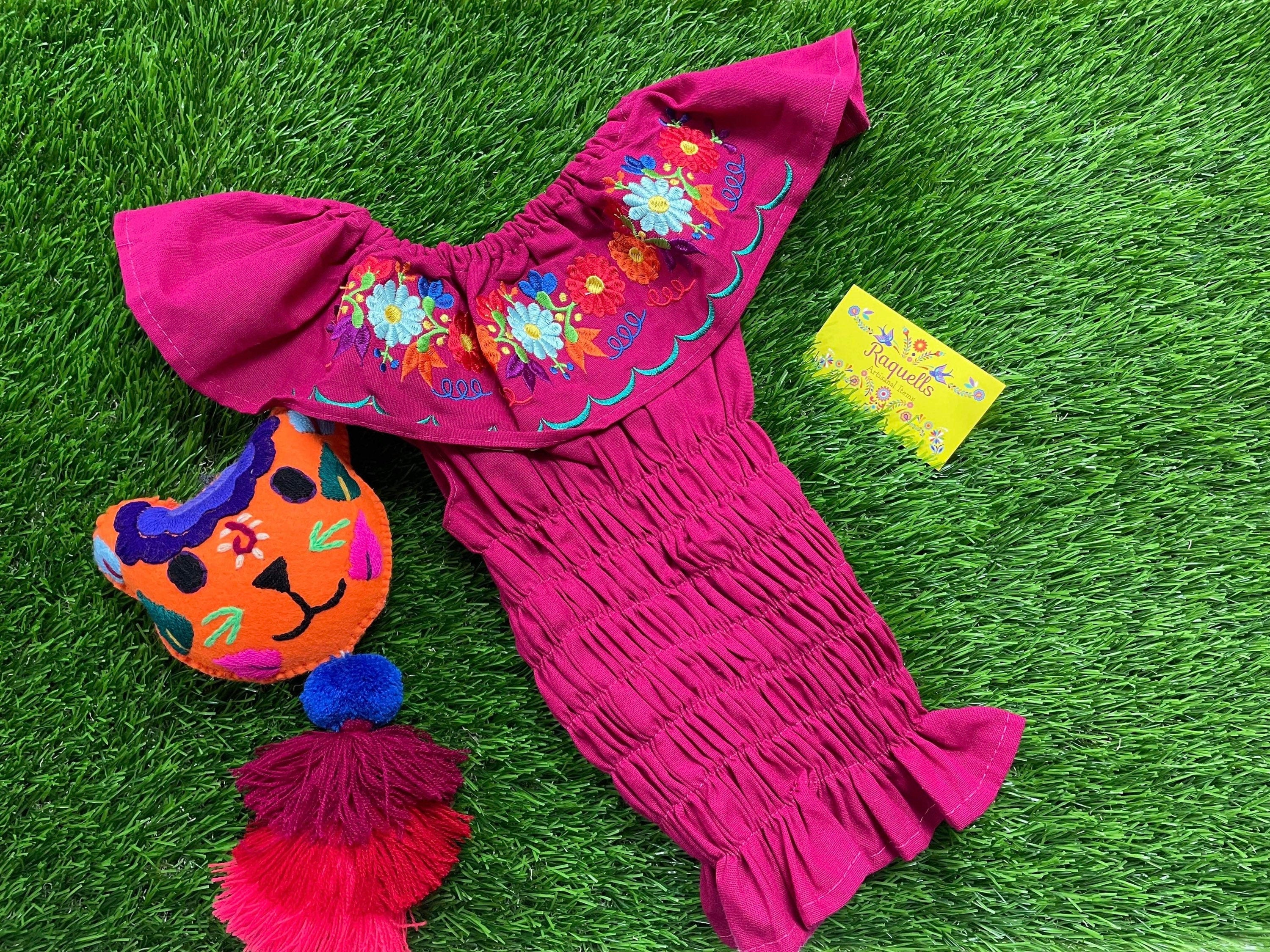 Image of Floral Embroidered Elastic Girl’s Top - Handmade Girl’s Blouse - Artisanal Embroidery