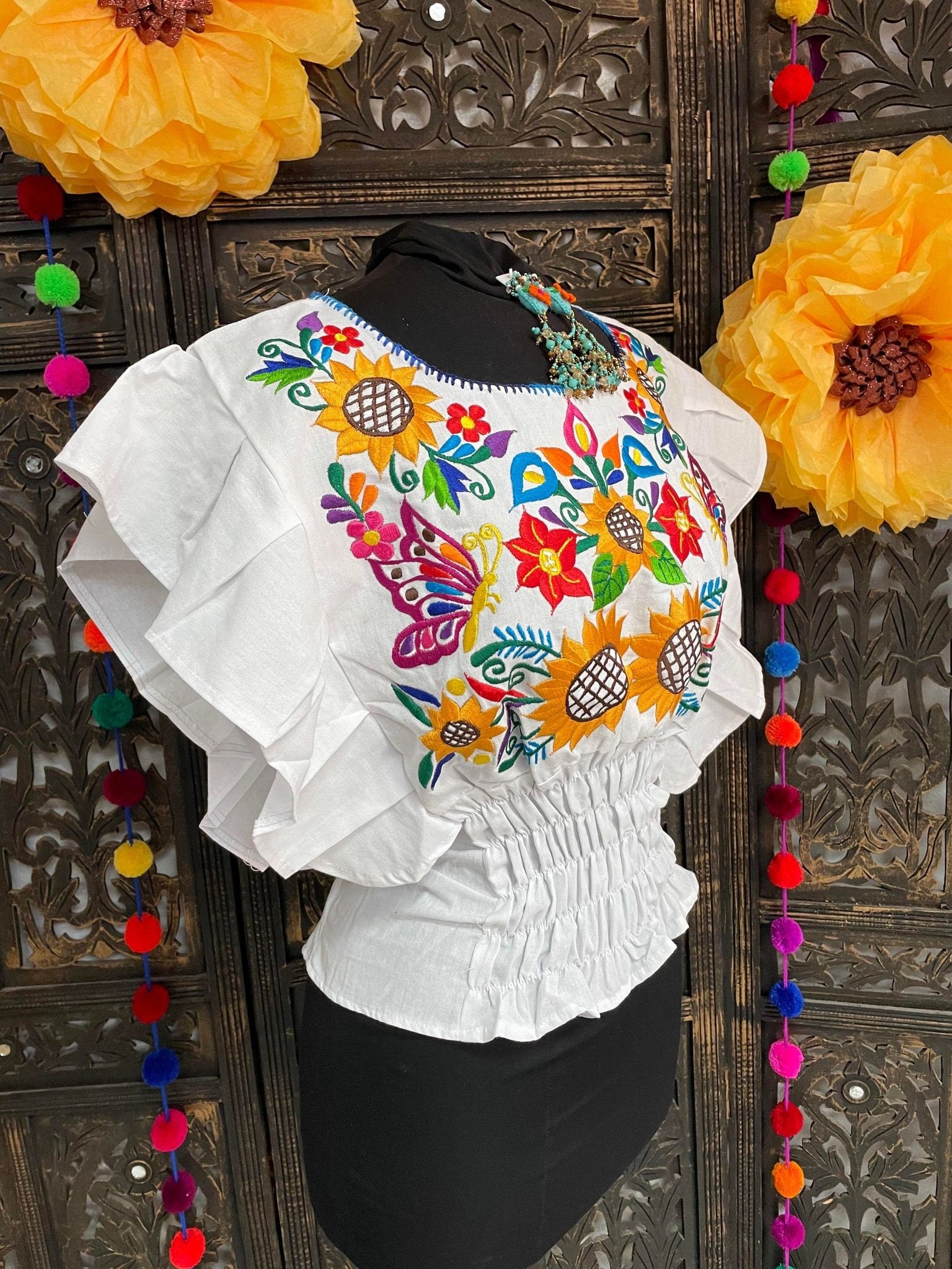 Beautiful Trendy Mexican Style Blouse - Artisan Made Embroidered Blouse - Floral Design Blouse
