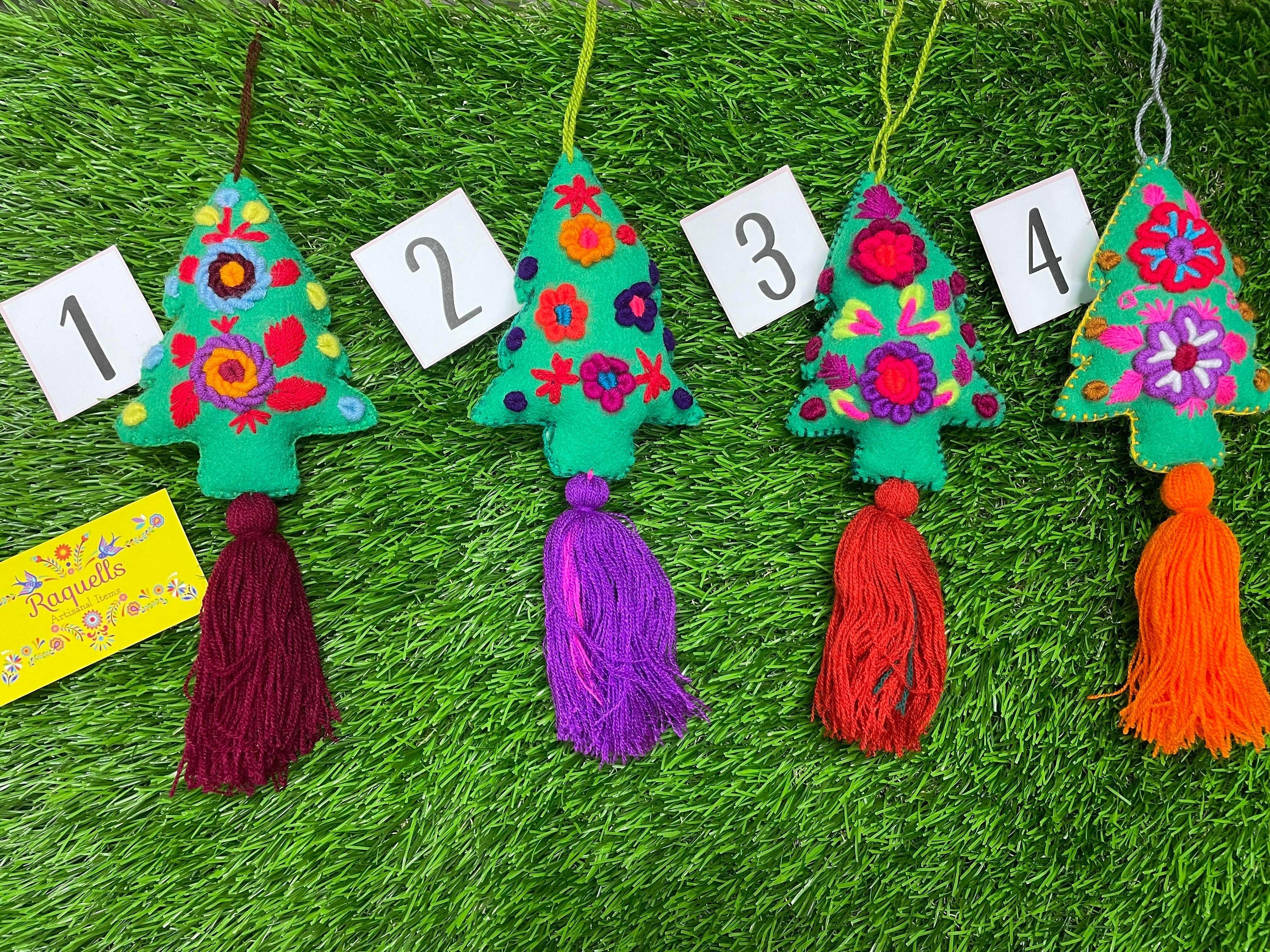 Adorable Felt Christmas Tree with Tassel Charms - Perfect Handmade Ornament for Christmas