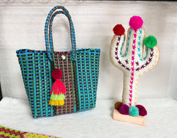 Image of Handwoven Recycled Plastic Lunch Bag - Artisan Made Bag from Chiapas, Mexico