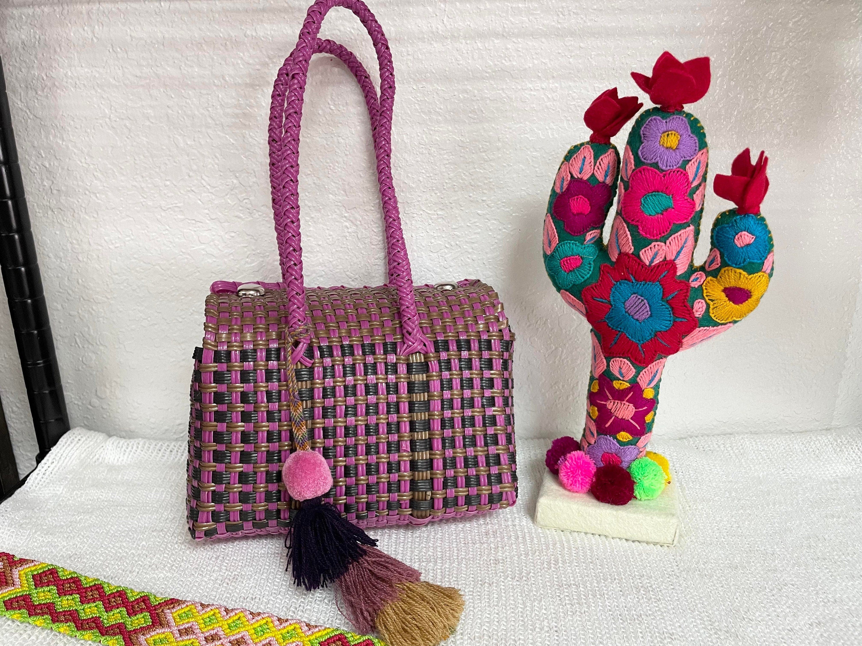 Handwoven Recycled Plastic Bag - Artisan Made Bag from Chiapas, Mexico
