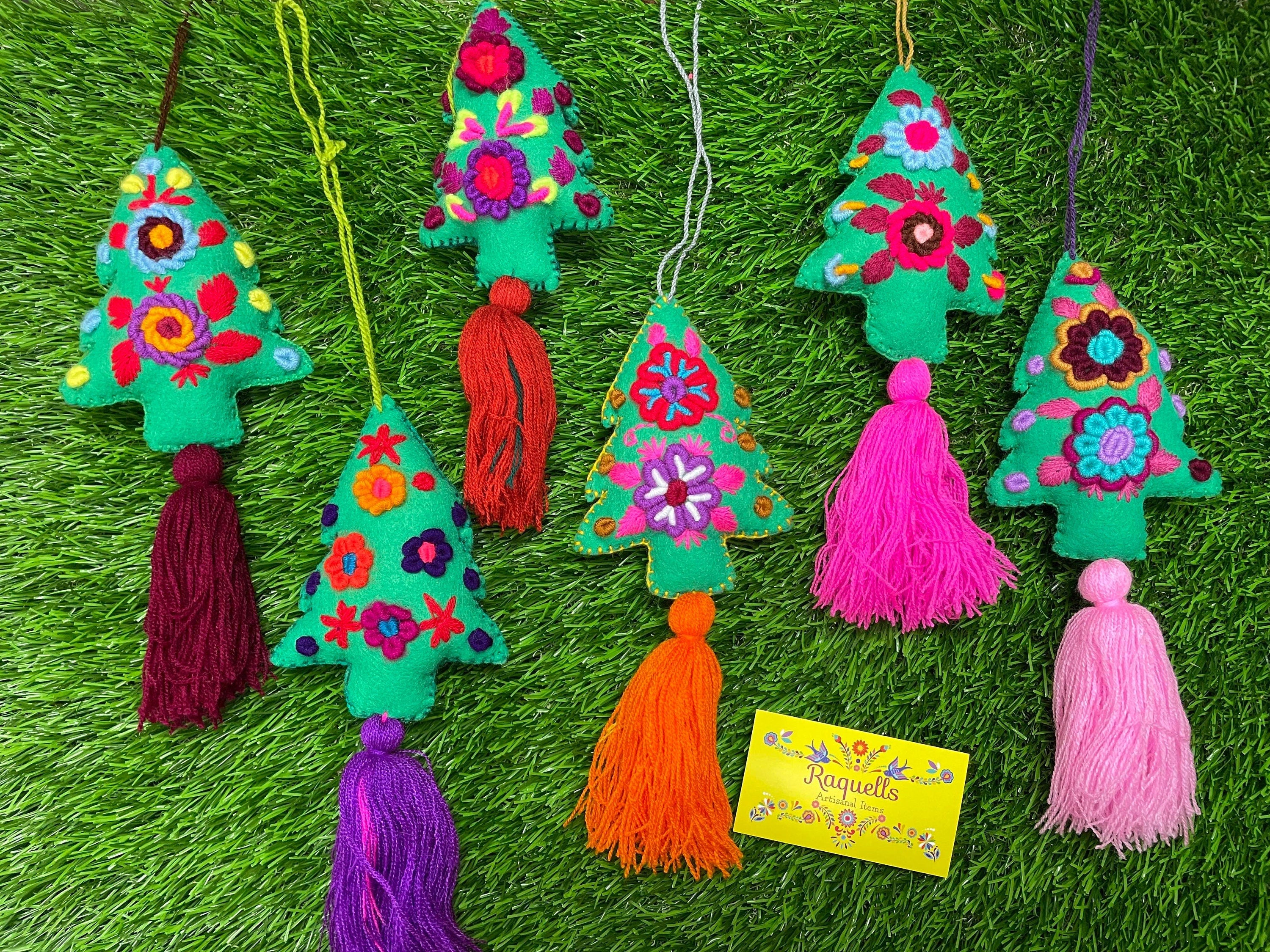 Image of Adorable Felt Christmas Tree with Tassel Charms - Perfect Handmade Ornament for Christmas
