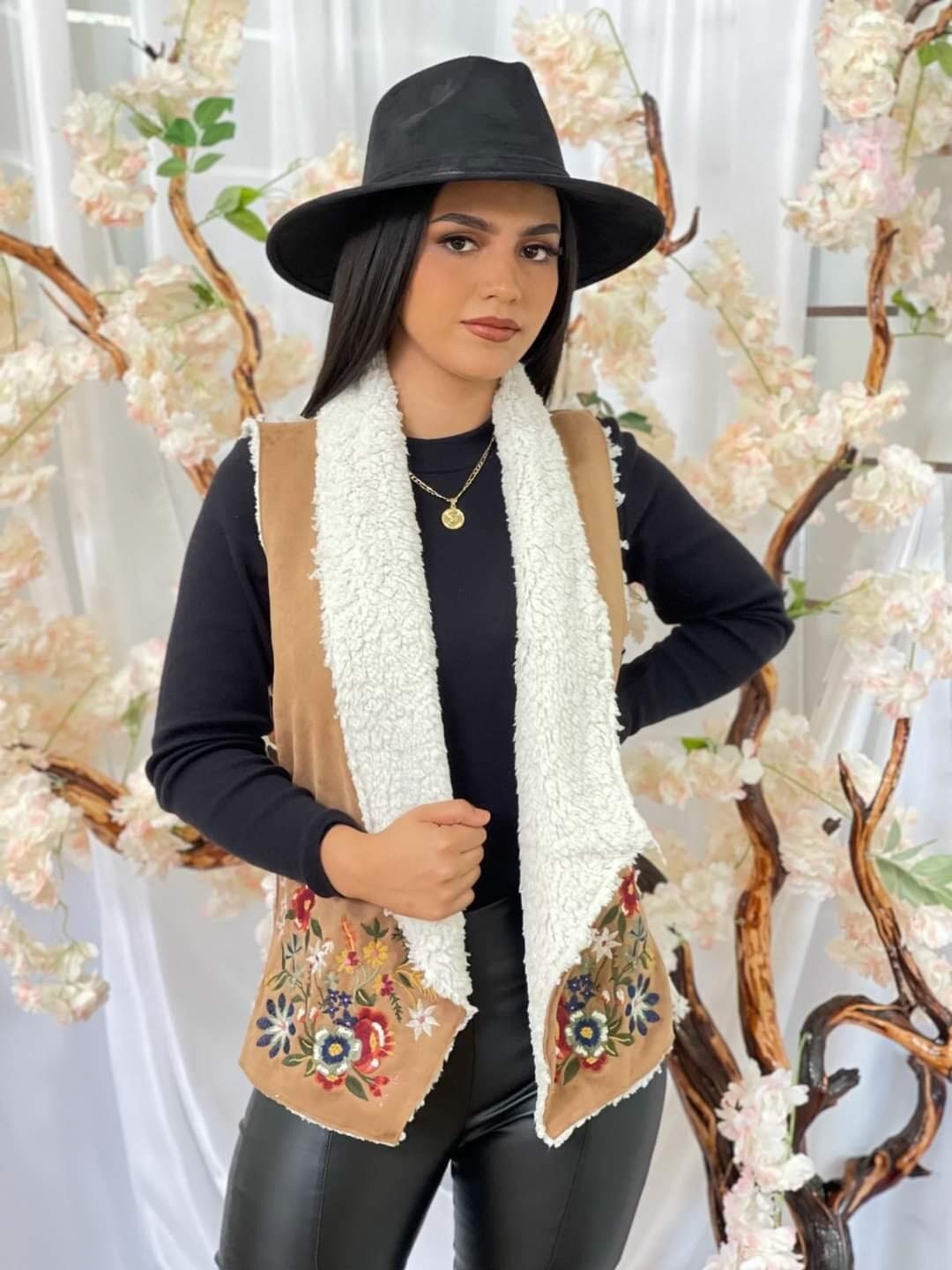 Image of Mexican Embroidered Wool Vest - Hand Woven Artisanal One Size Fits S - Large