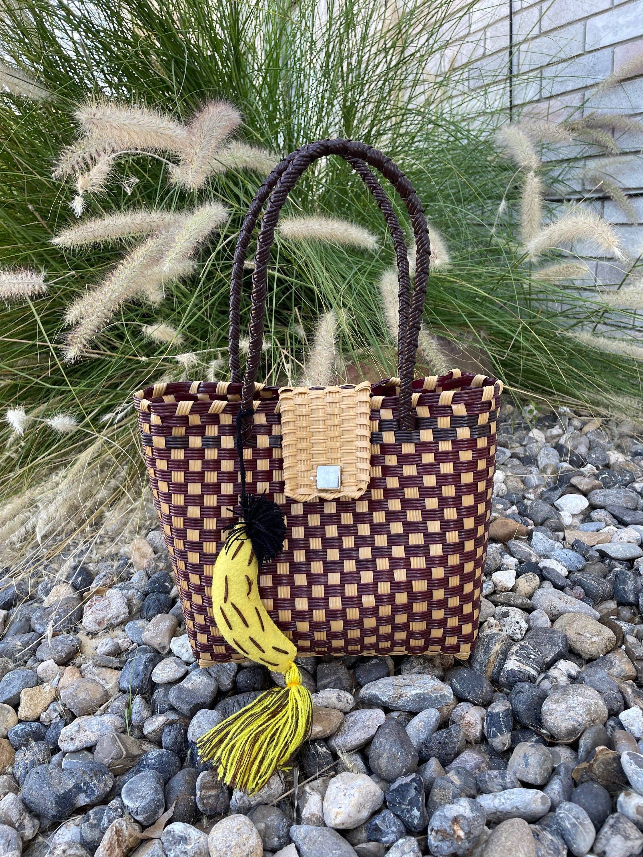Handwoven Recycled Plastic Lunch Bag - Artisan Made Bag from Chiapas, Mexico