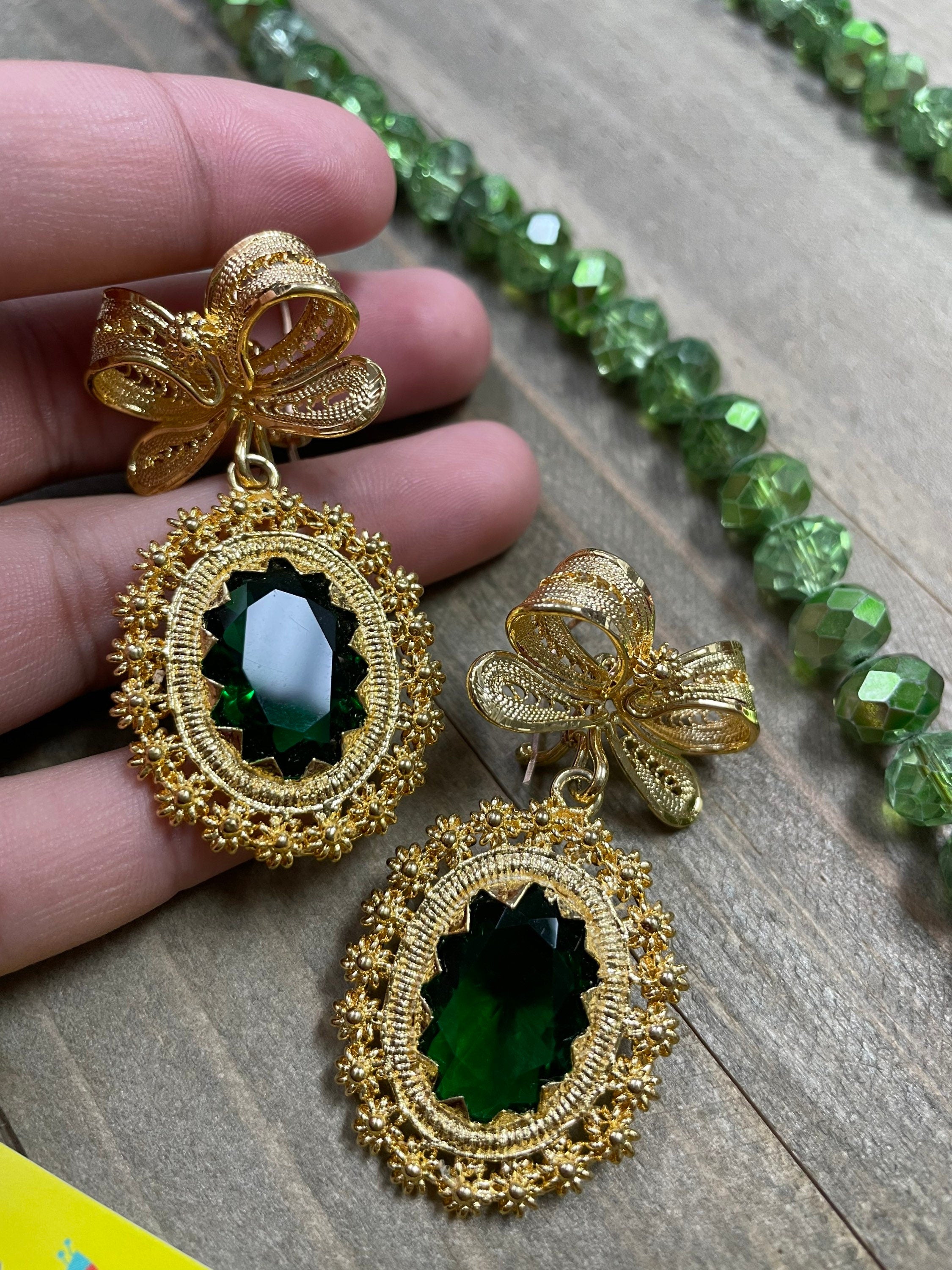 Image of Beautiful Handmade Artisanal Gold Plated Filigree Jewelry Set - Beaded Necklace - Mexican Style Jewelry