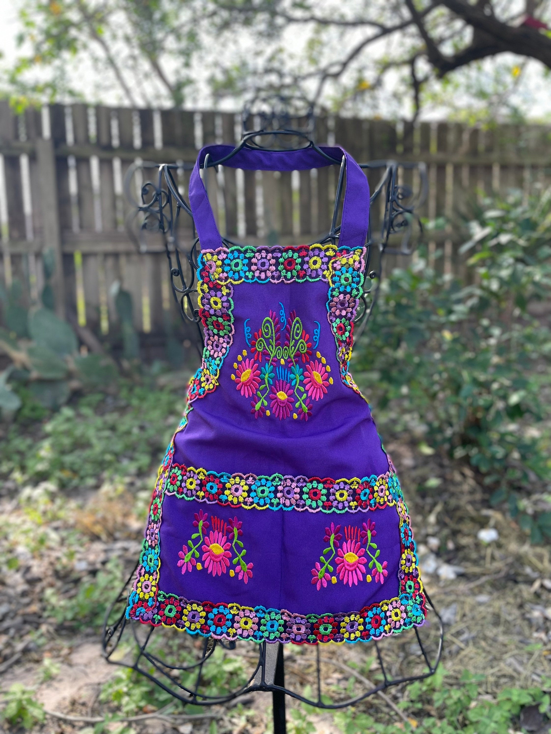 Image of Kids Floral Embroidered Aprons - Artisanal Aprons - Floral Design