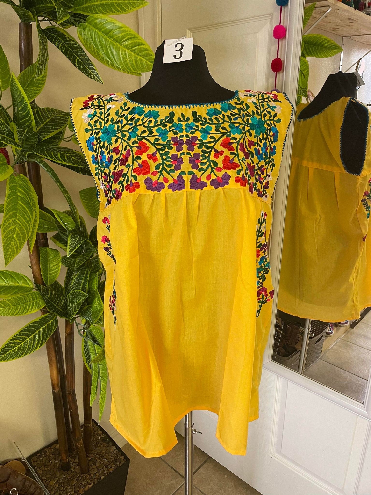 Image of Juanita Hand Embroidered Blouse - Handmade Blouse - Artisanal Wear - Size Large