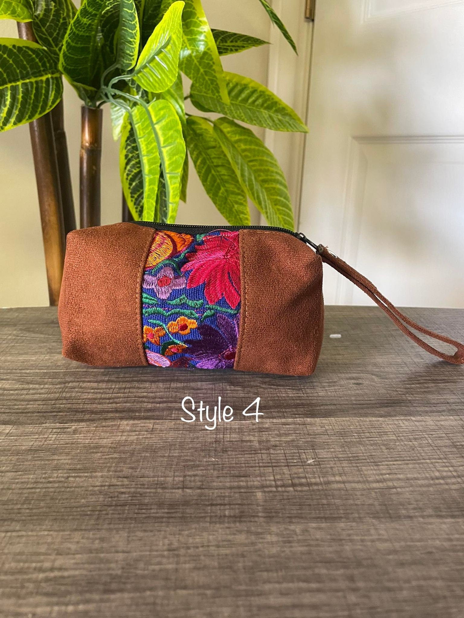 Image of Unique Artisanal Bag, Handmade with beautiful embroidered accents made in Chiapas, Mx.