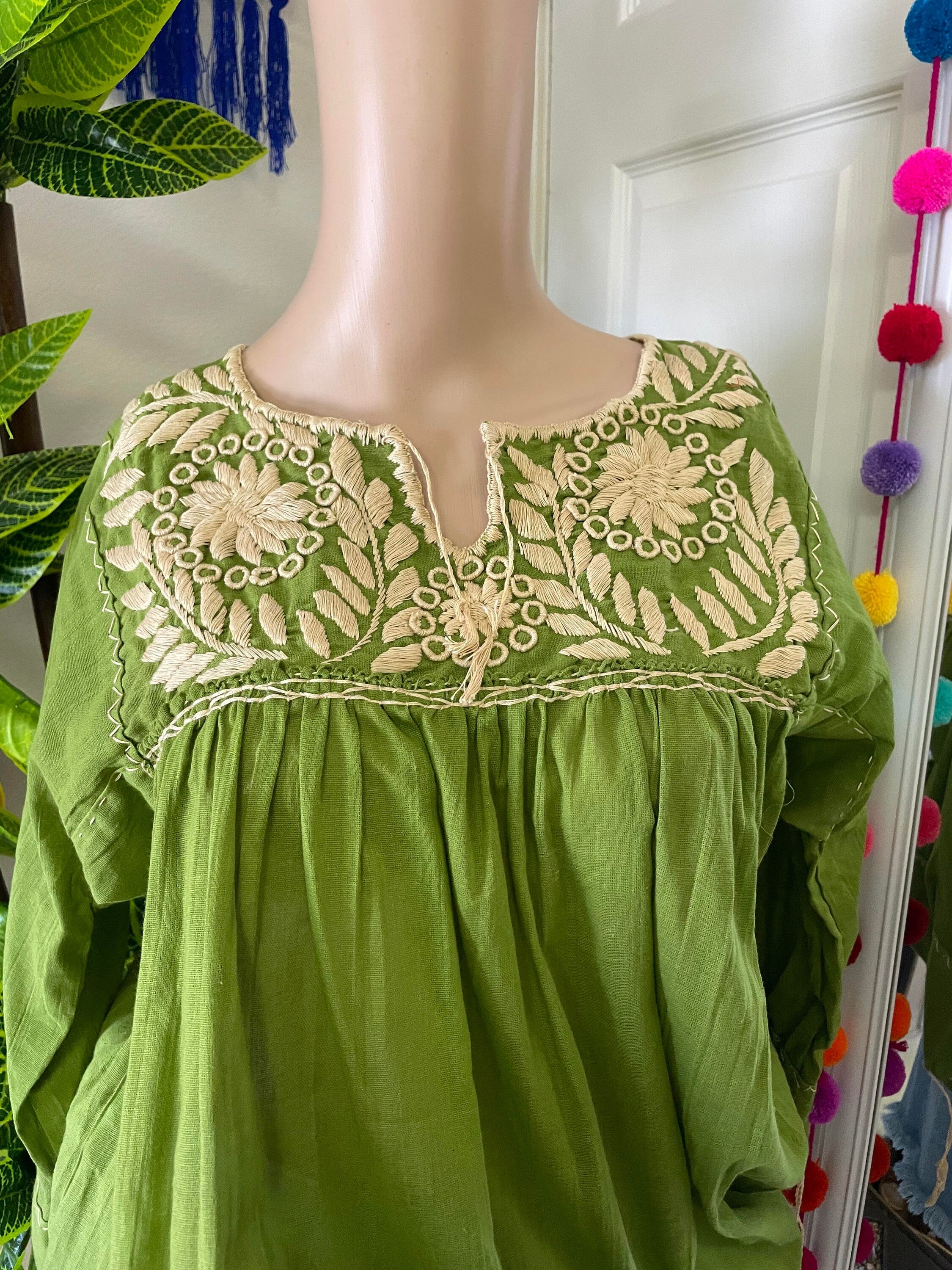 Nice and Gorgeous Gauze Blouse w/Gorgeous Embroidered Flower designs
