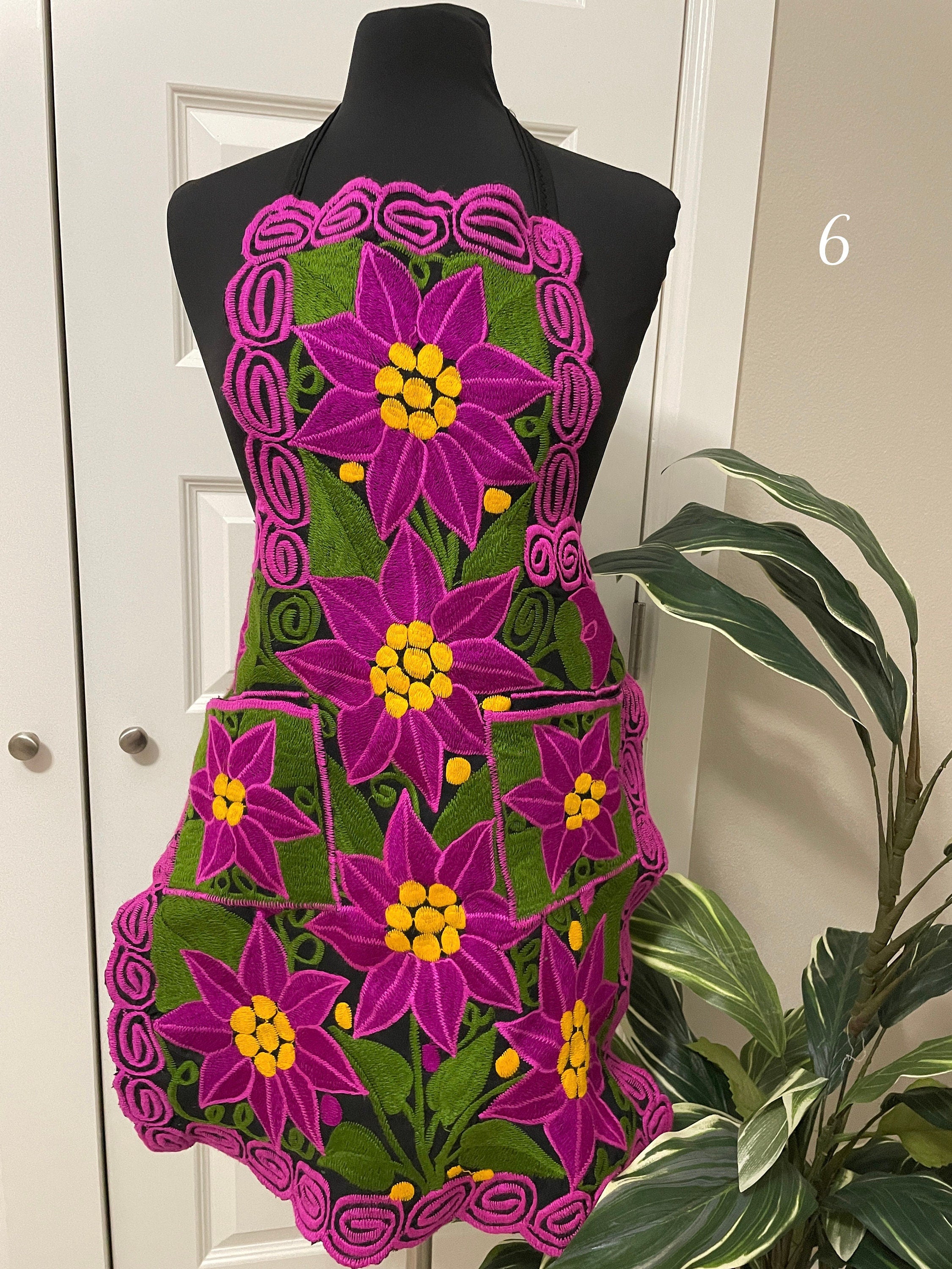 Image of Beautiful Chiapas Embroidered Apron - Artisanal Aprons