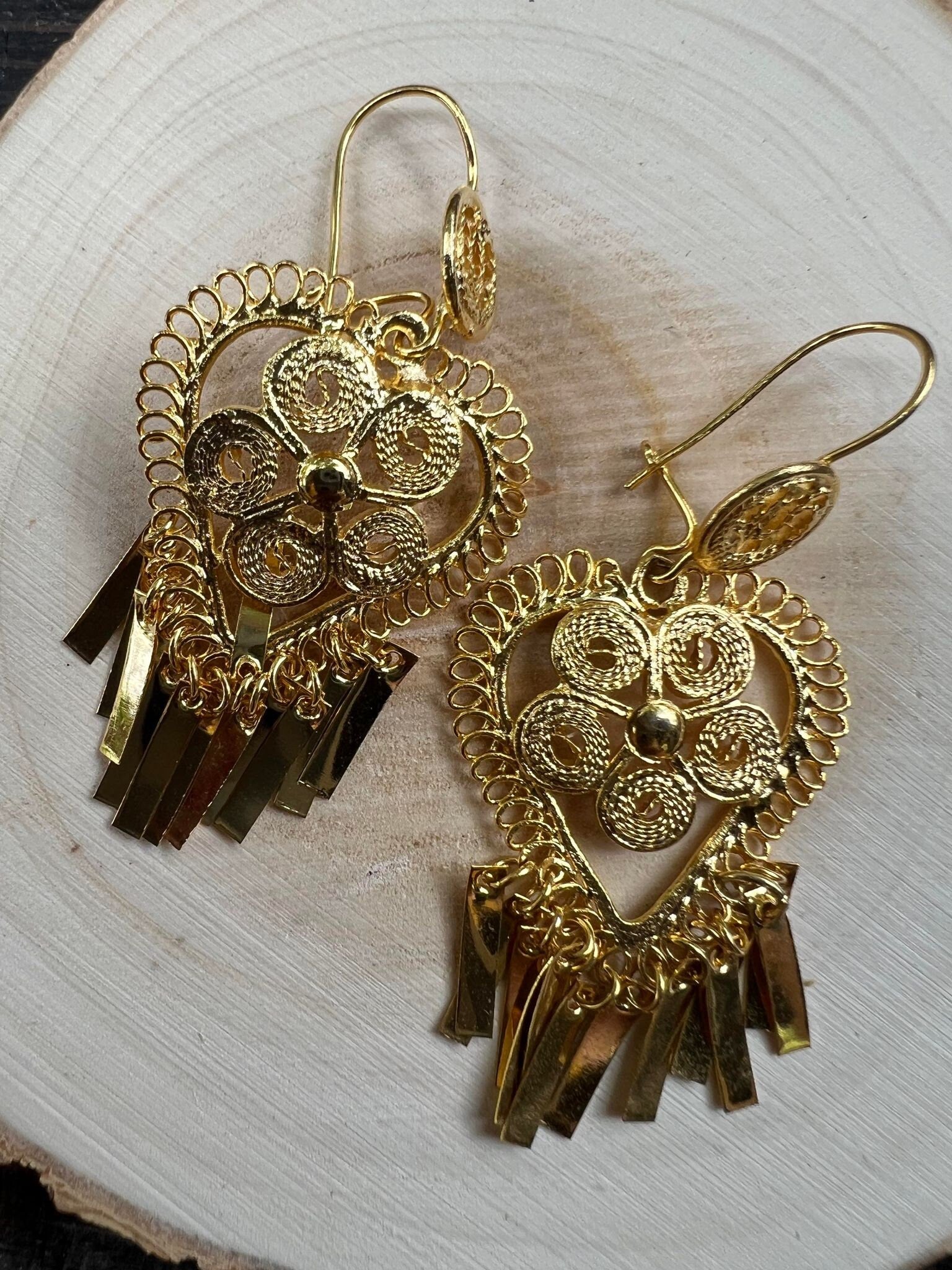 Image of Corazon Relieve - Mexican Artisanal Earrings- Beautiful Filigree Gold Plated Folkloric Earrings made by our Oaxaca Artisan Partners