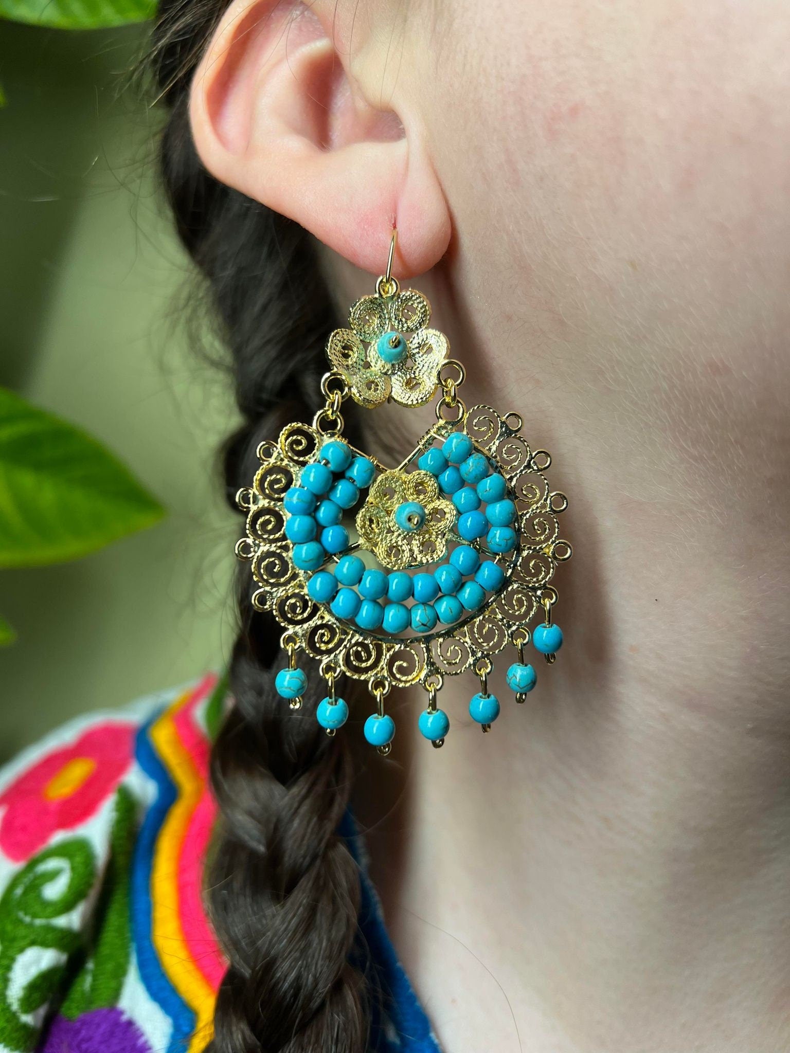 Image of Elegant Oaxacan Filigree Earrings - Handcrafted Gold Jewelry for Festive Vibes