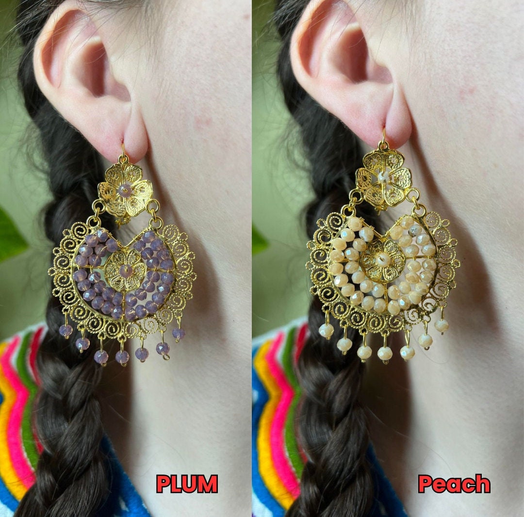Image of Elegant Oaxacan Filigree Earrings - Handcrafted Gold Jewelry for Festive Vibes