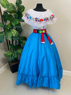 Image of Women's Folklorico Outfit, Dance Outfit, Elena Outfit, Halloween Custome, Mexican Culture Costume, Cinco de Mayo - Handmade Women