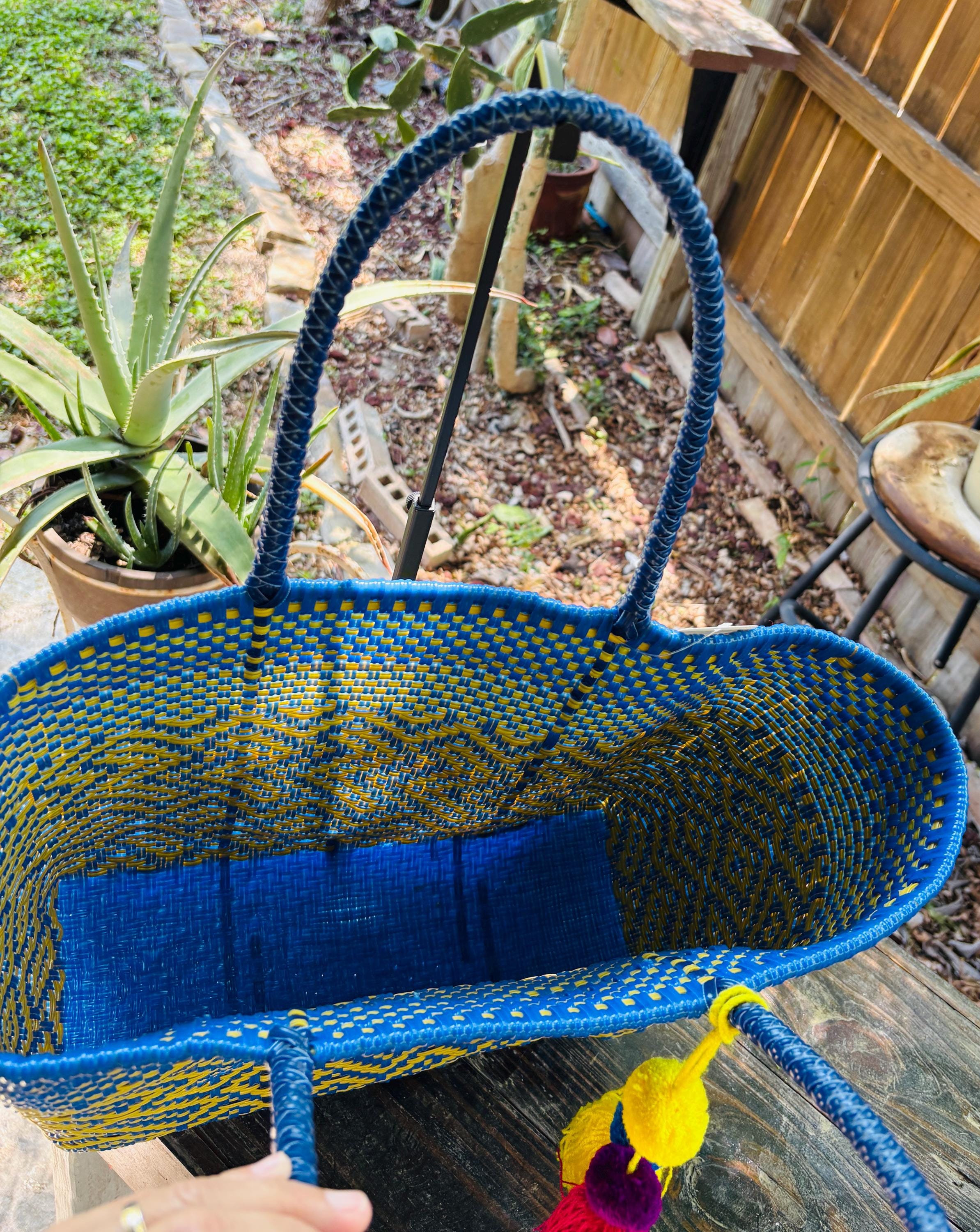 Image of Handwoven Recycled Plastic Tote Bag: Artisan Made Mexican Shoulder Bag