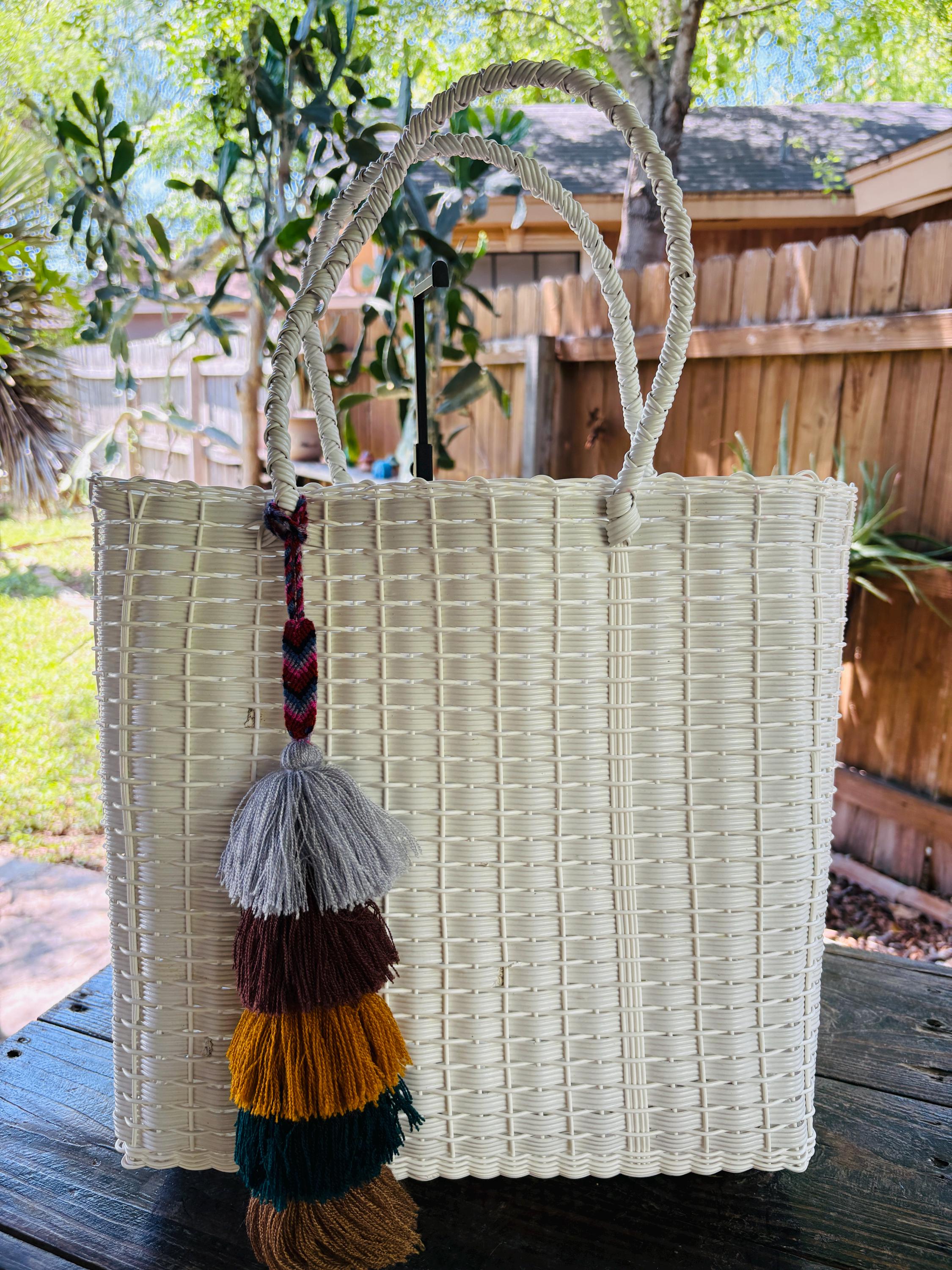 White Handwoven Recycled Plastic Bag - Artisan Made Bag from Chiapas, Mexico - Great as a Groceries, Beach, Birthday Gift Bag