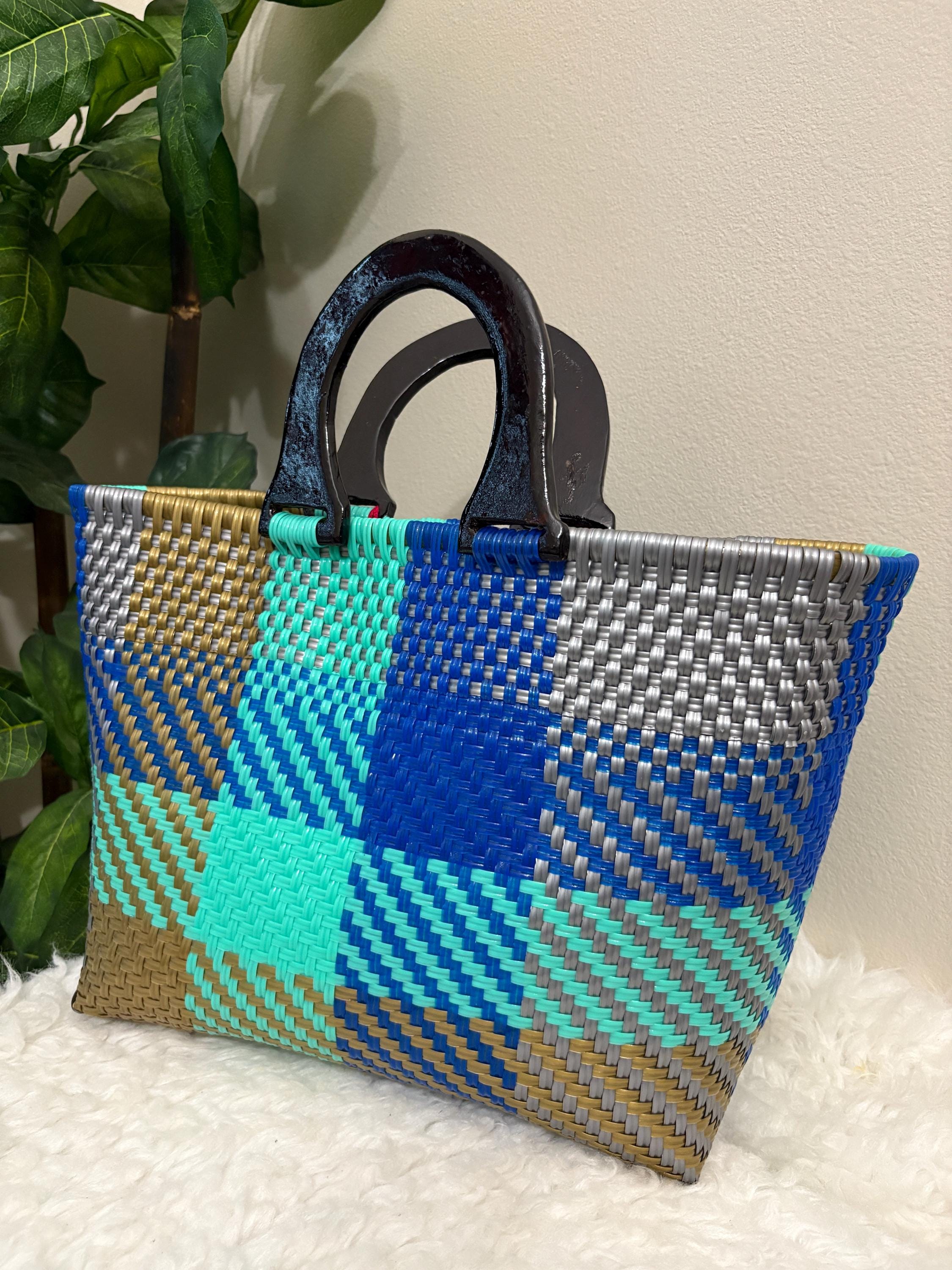 Handwoven Recycled Plastic Tote Bag: Mexican Artisan Beach Grocery Bag