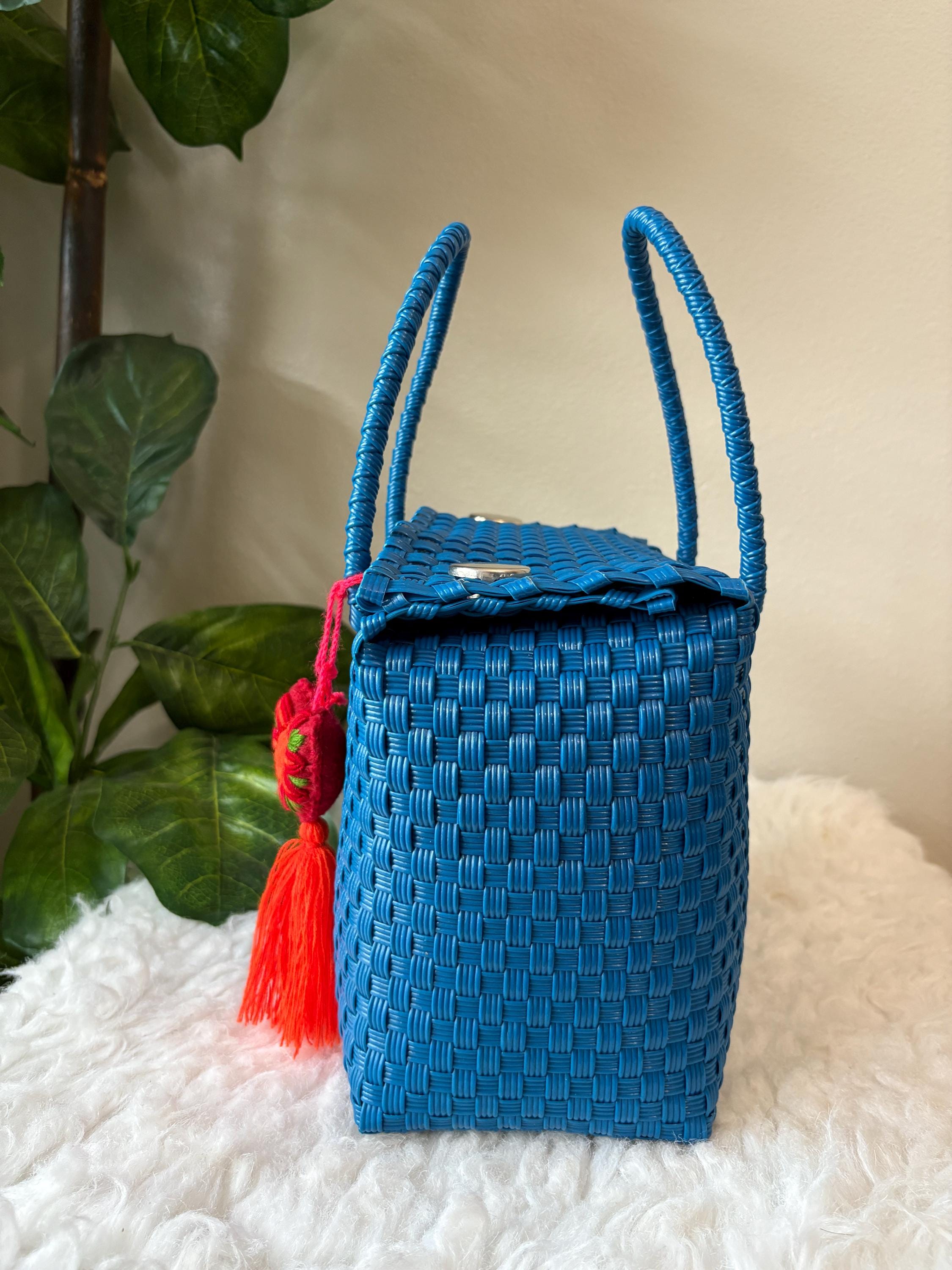 Handwoven Recycled Blue color Shoulder Bag - Artisan Made Purse from Chiapas, Mexico