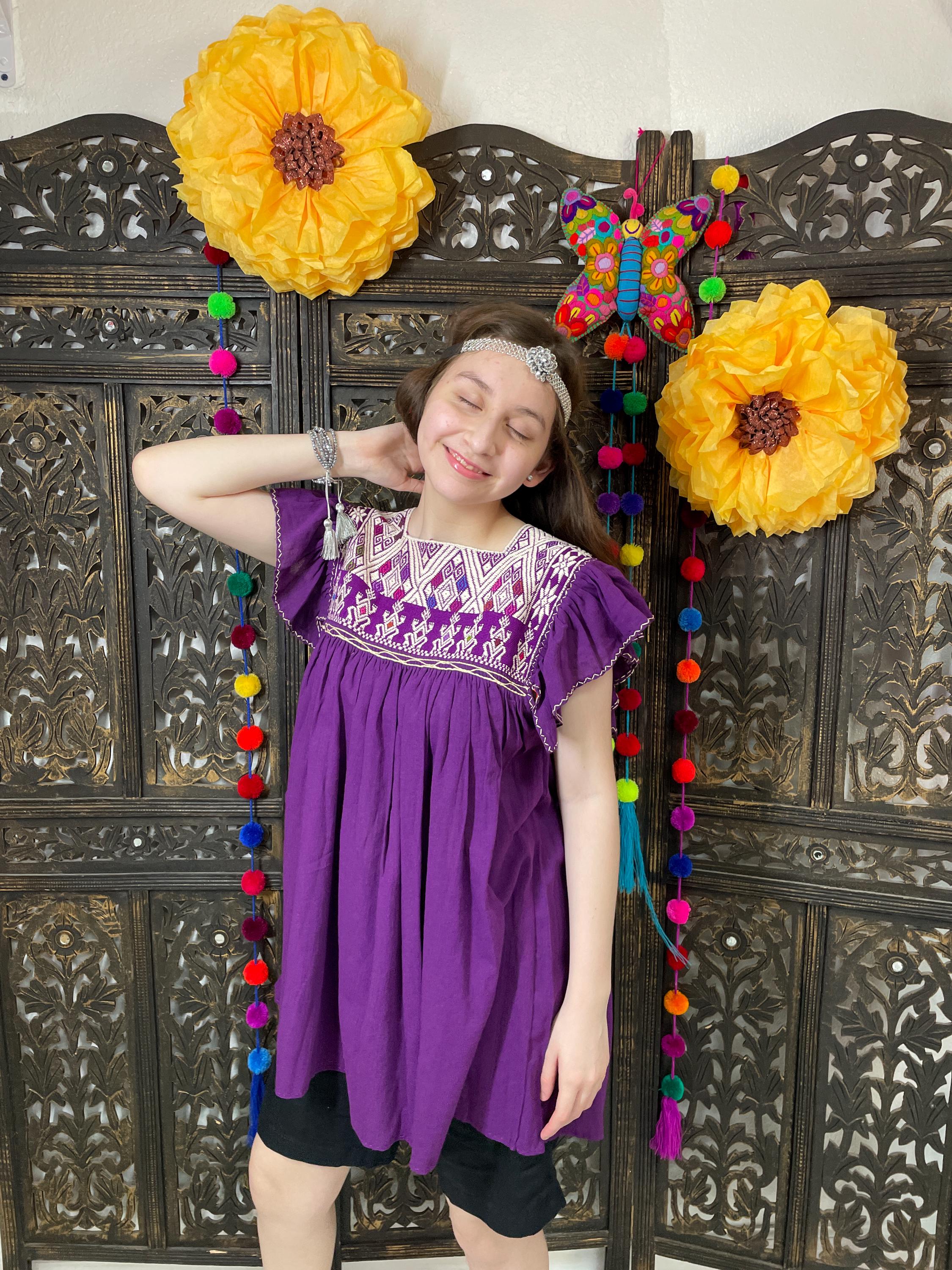 Precious Embroidered Blouse made in Puebla, Mexico - Hand Embroidered Beautiful Blouse