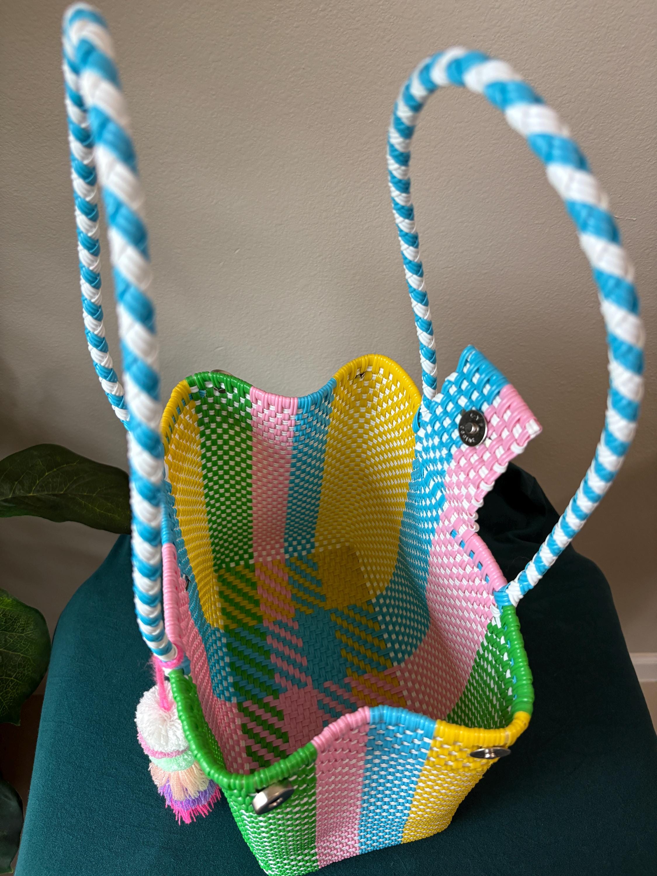 Handwoven Pastel Shoulder Bag: Boho Market Tote with Pompom