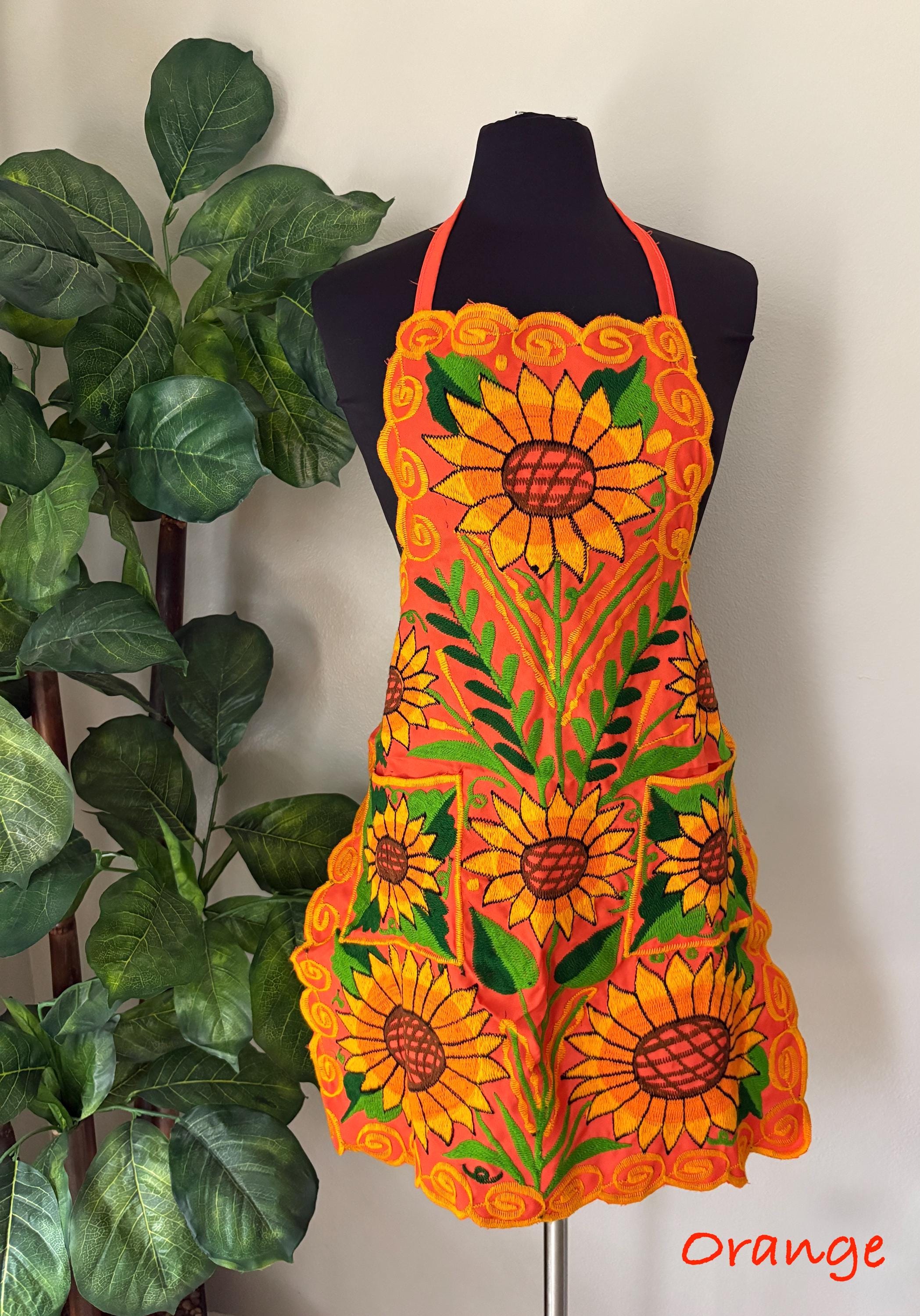 Image of Beautiful Chiapas Embroidered Aprons - Artisanal Aprons